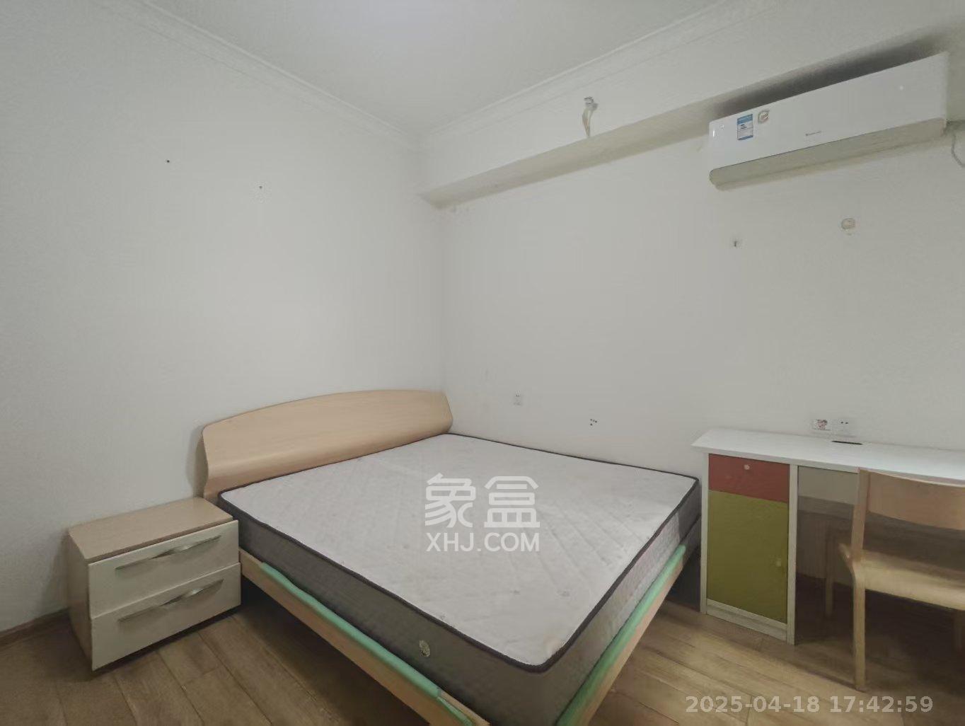 博林云栖  2室2厅1卫   2100.00元/月室内图