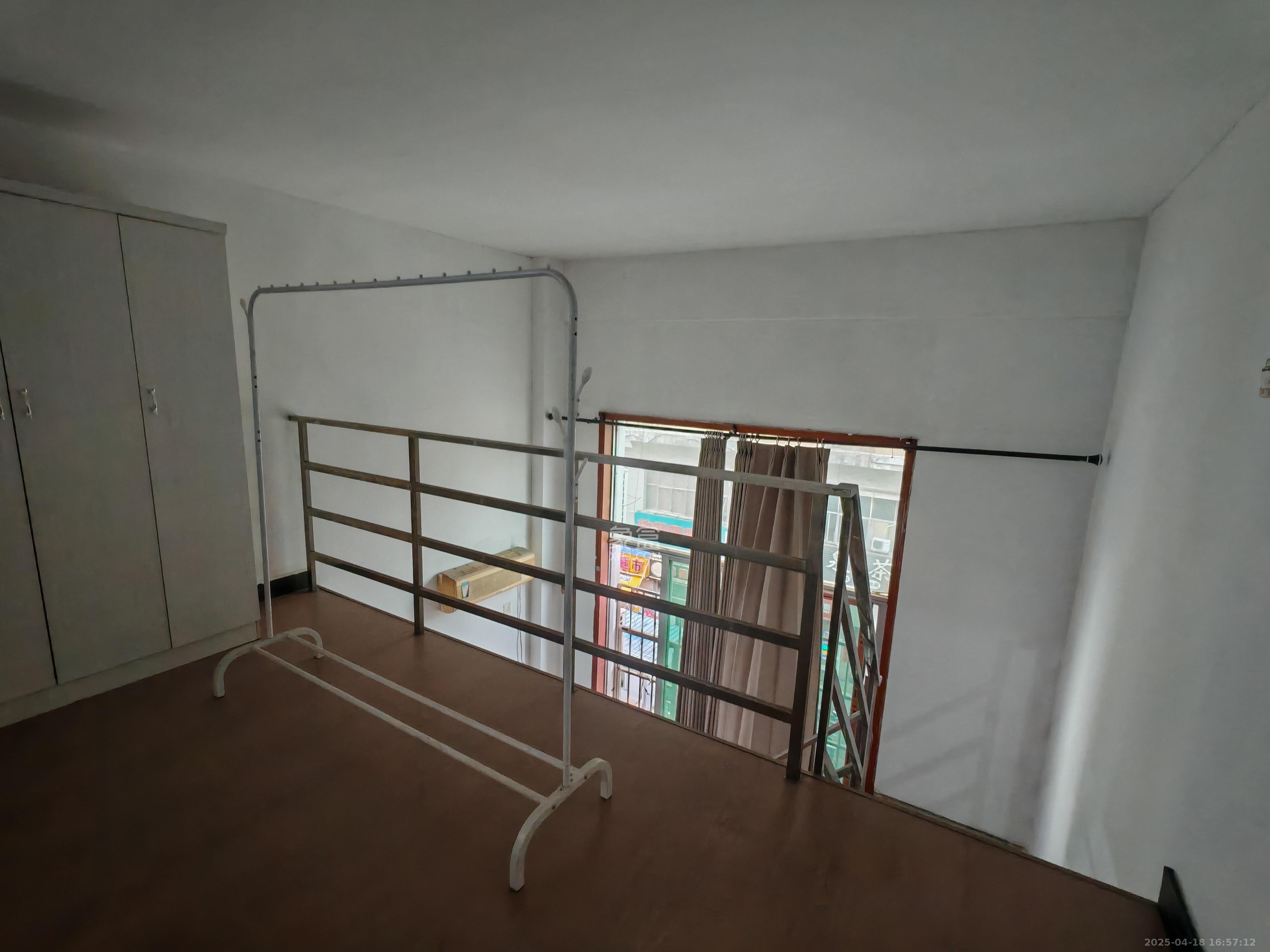 泰禹公馆 1室1厅1卫 1600.0元/月 泰禹公馆 1室1厅1卫 1600.0元/月室内图