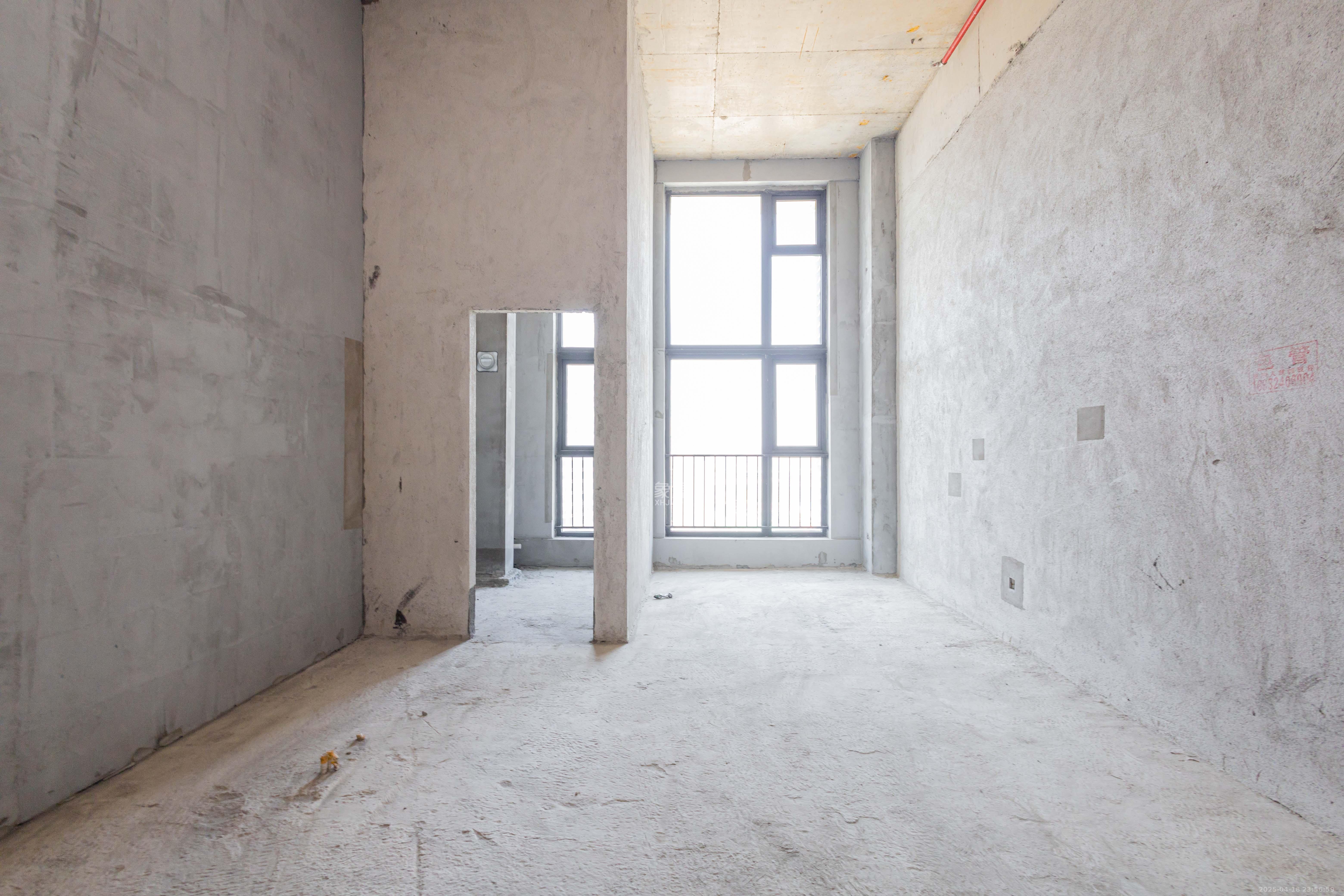 华远碧桂园海蓝城 1室1厅1卫 30.8万 华远碧桂园海蓝城 1室1厅1卫 30.8万客厅