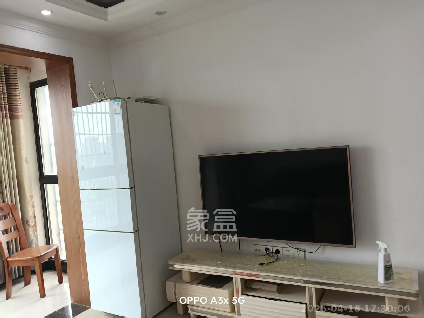 和沁园 3室2厅2卫 2400.0元/月 和沁园 3室2厅2卫 2400.0元/月室内图