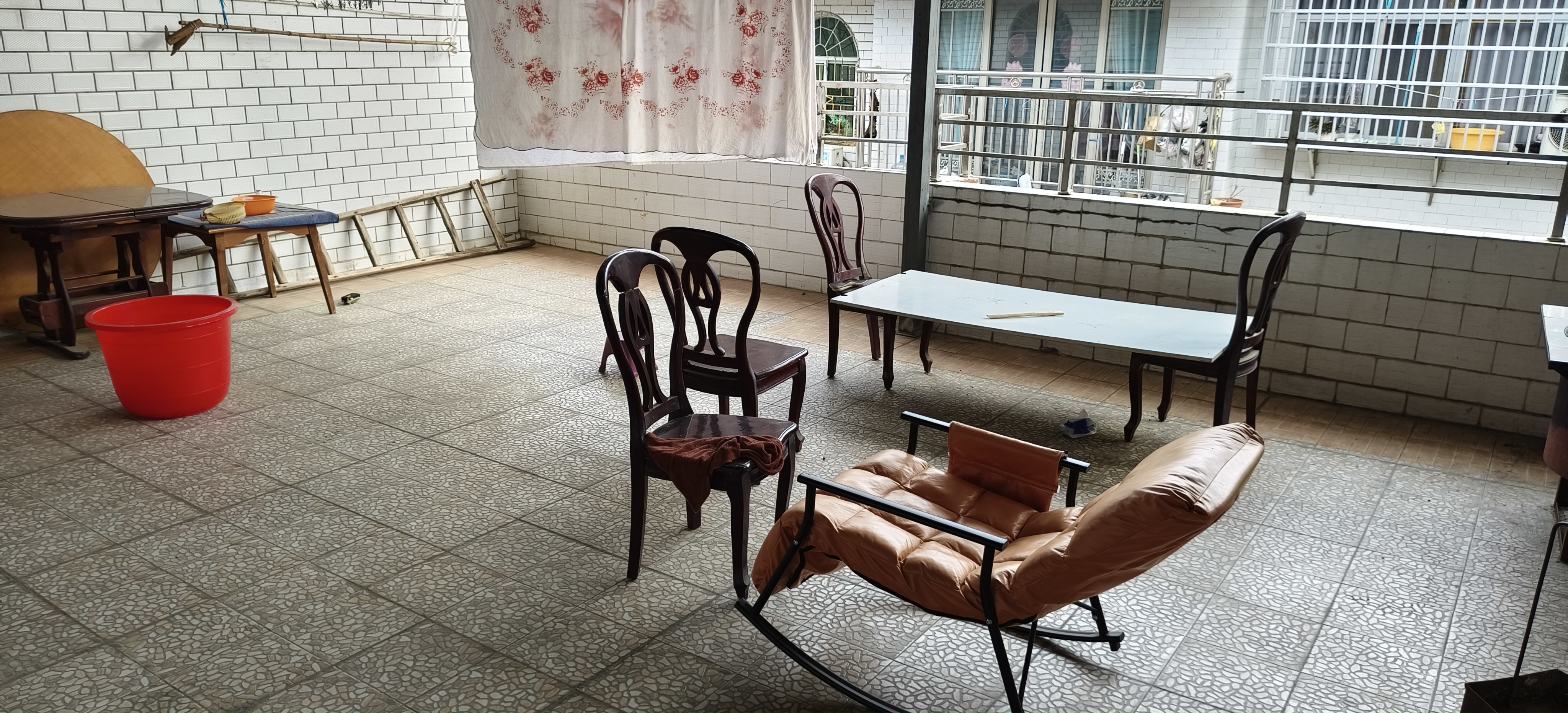 大庸桥散盘 8室4厅4卫 3000.0元/月 大庸桥散盘 8室4厅4卫 3000.0元/月室内图