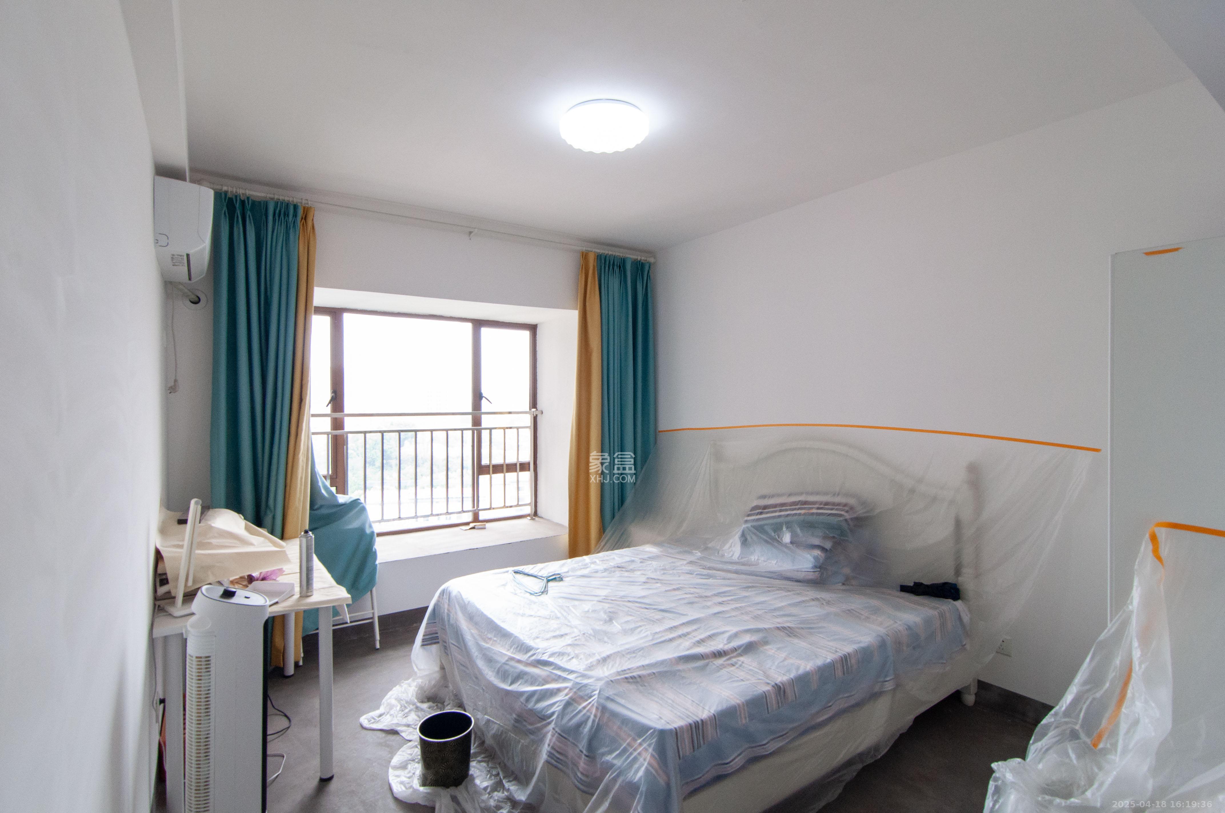 高信向日葵  3室2厅2卫    140.0万其他