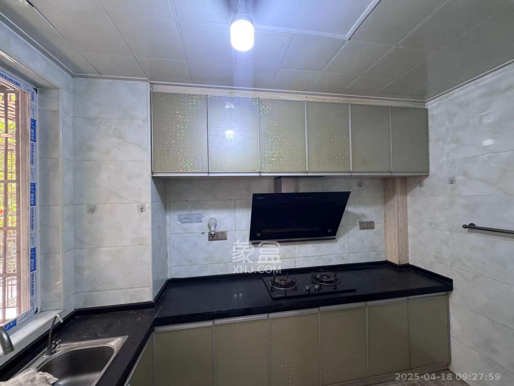 星城新宇桃花苑 2室1厅1卫 2000.0元/月 星城新宇桃花苑 2室1厅1卫 2000.0元/月室内图