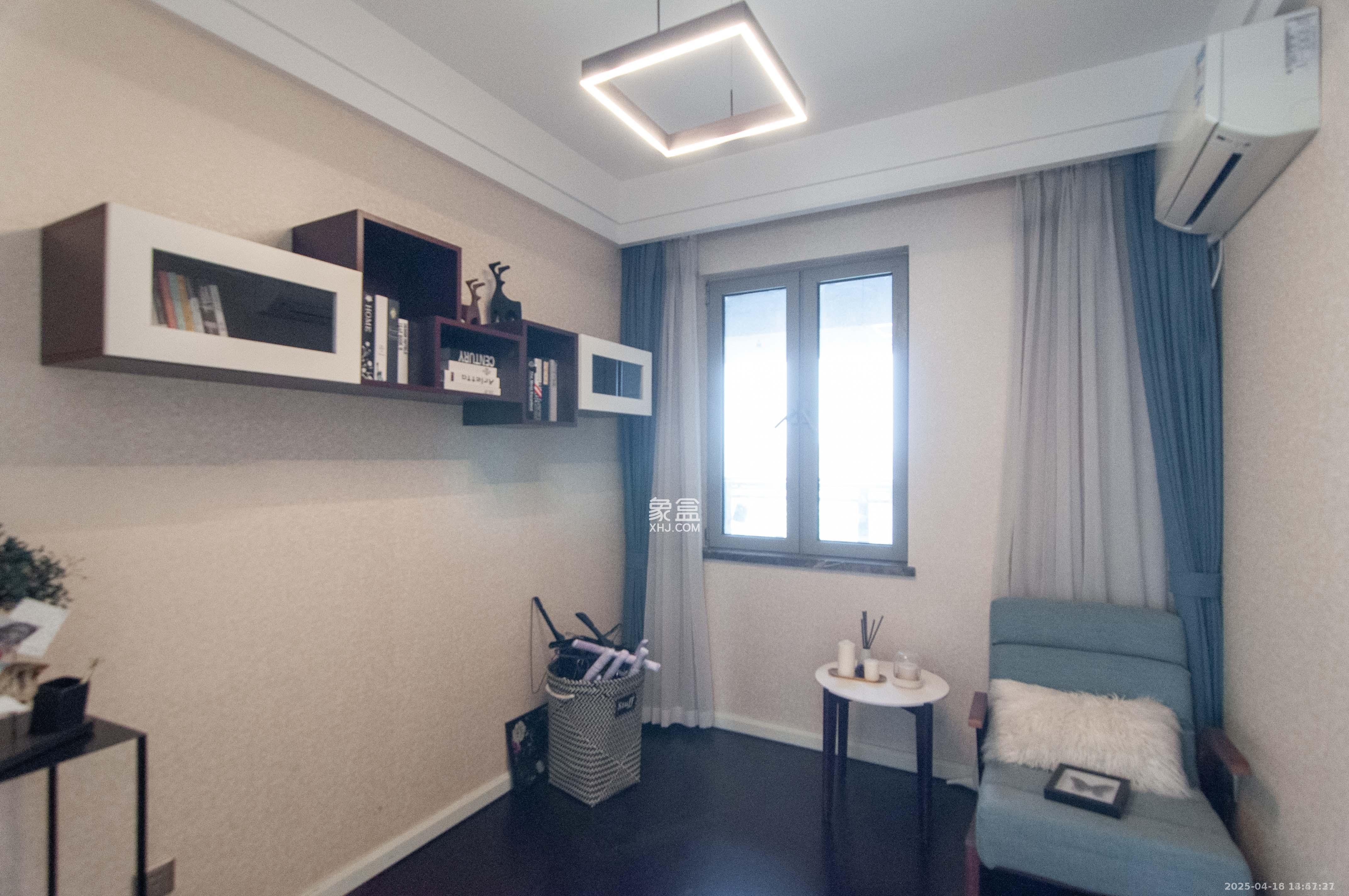 梅溪湖金茂府(金茂广场)(金茂览秀城) 3室2厅2卫 4180.0元/月 梅溪湖金茂府(金茂广场)(金茂览秀城) 3室2厅2卫 4180.0元/月室内图