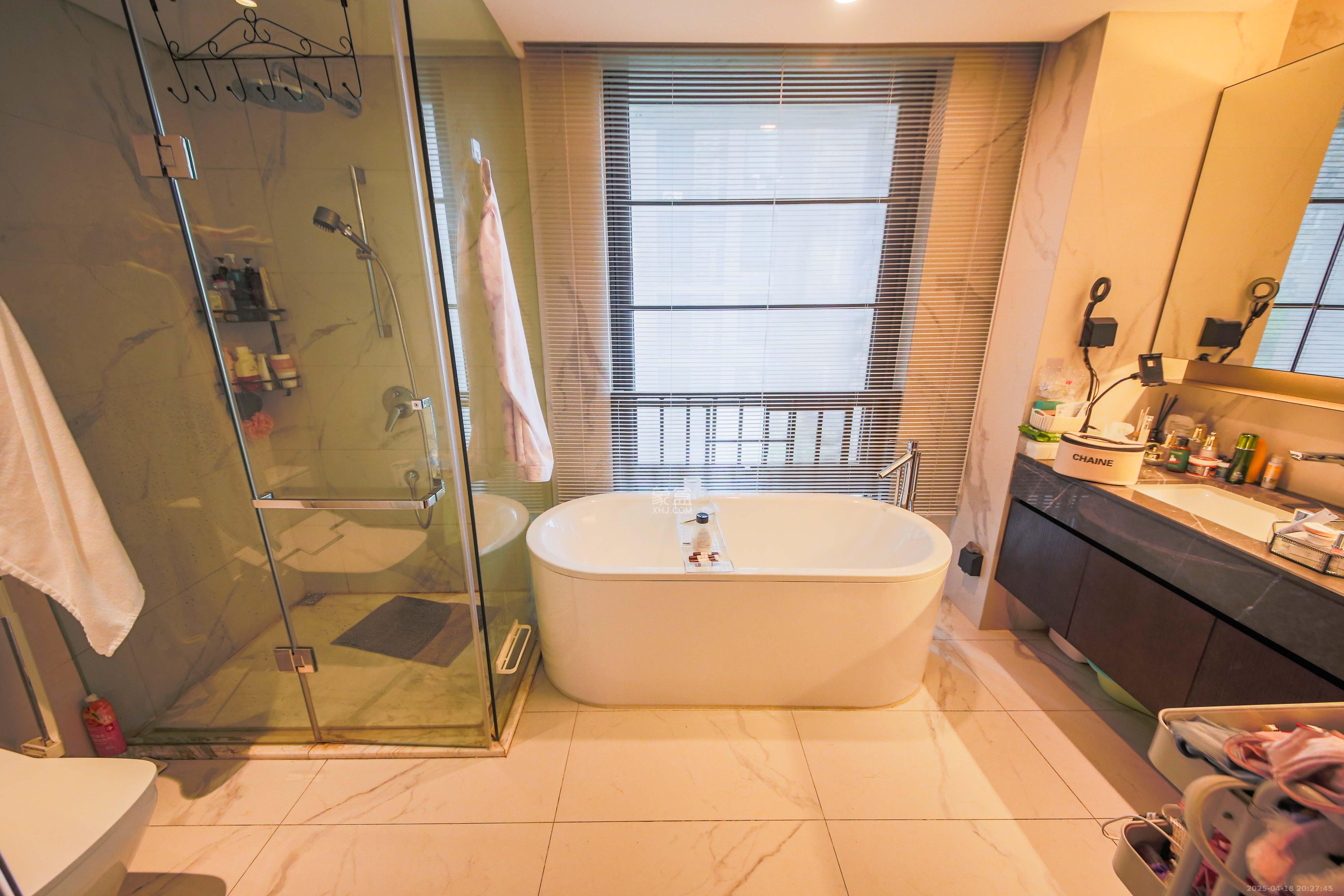 印湘江一期 6室2厅6卫 799.0万 印湘江一期 6室2厅6卫 799.0万卫生间