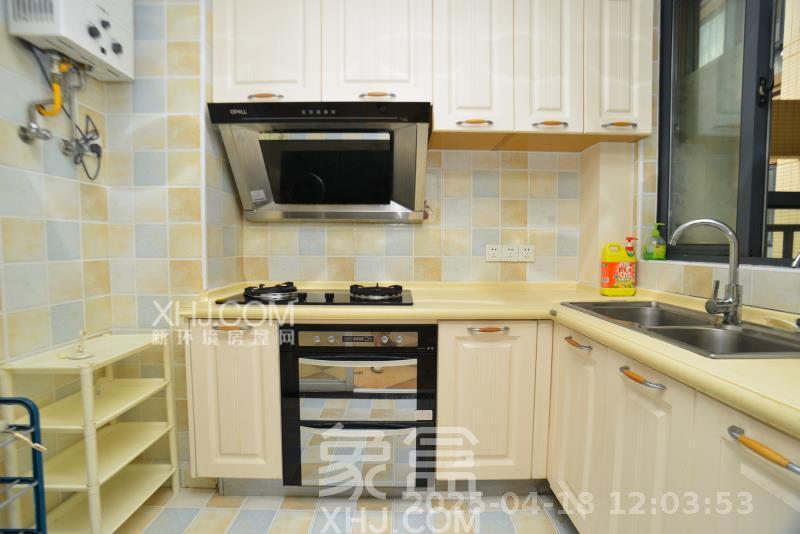 中建芙蓉嘉苑  3室2厅1卫   2200.00元/月