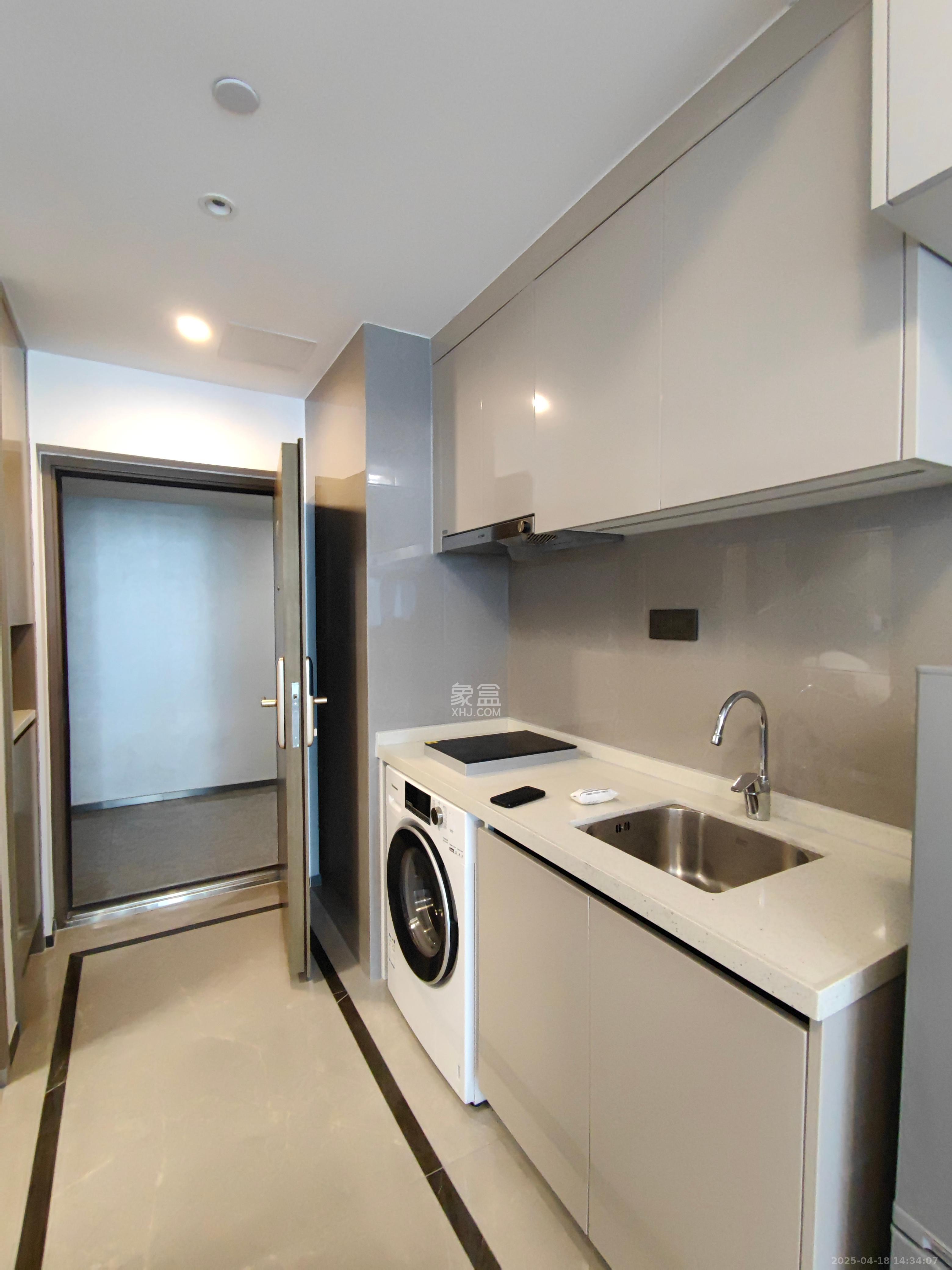 中建宝铂公馆   43.0㎡     2000.00元/月室内图