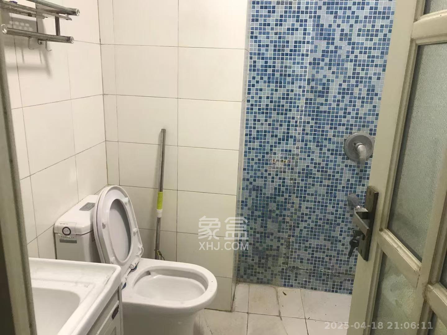 浏阳河畔家园  1室0厅0卫   1400.00元/月室内图