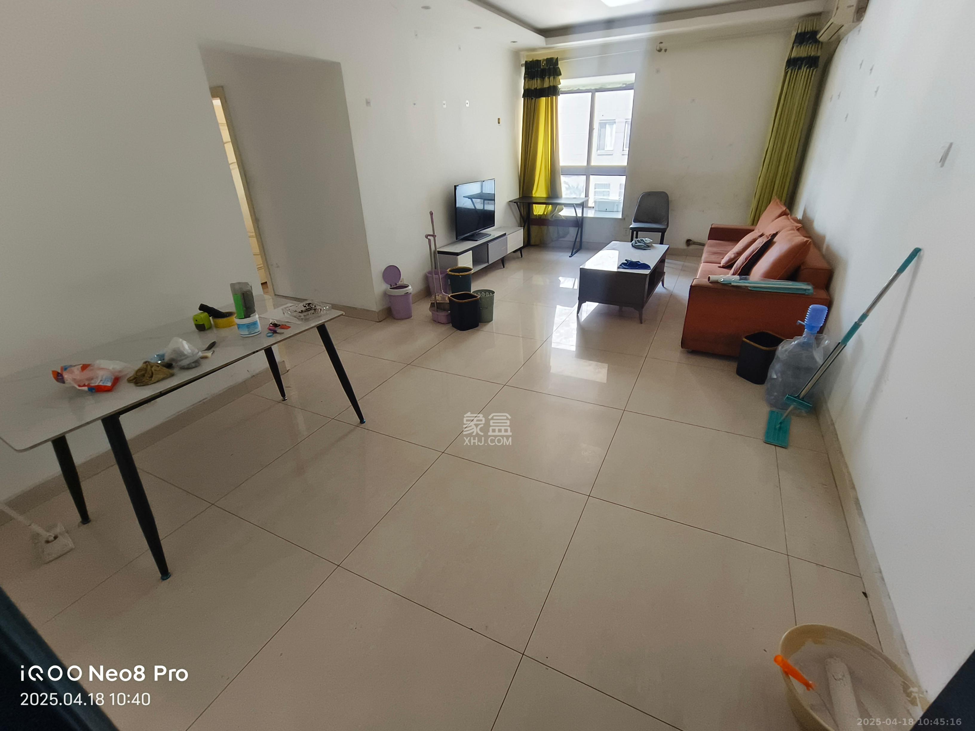 尚都花园城 3室2厅1卫 2100.0元/月 尚都花园城 3室2厅1卫 2100.0元/月室内图