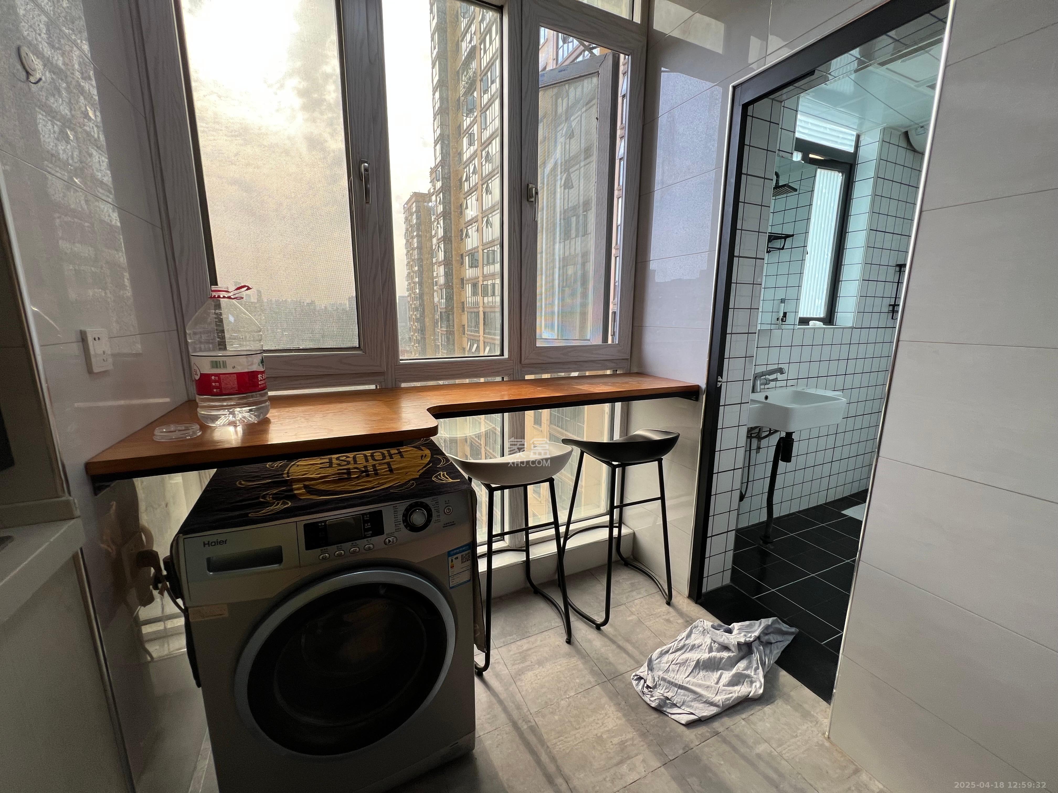 京武浪琴山三期(京武中心) 1室0厅0卫 3500.0元/月 京武浪琴山三期(京武中心) 1室0厅0卫 3500.0元/月室内图