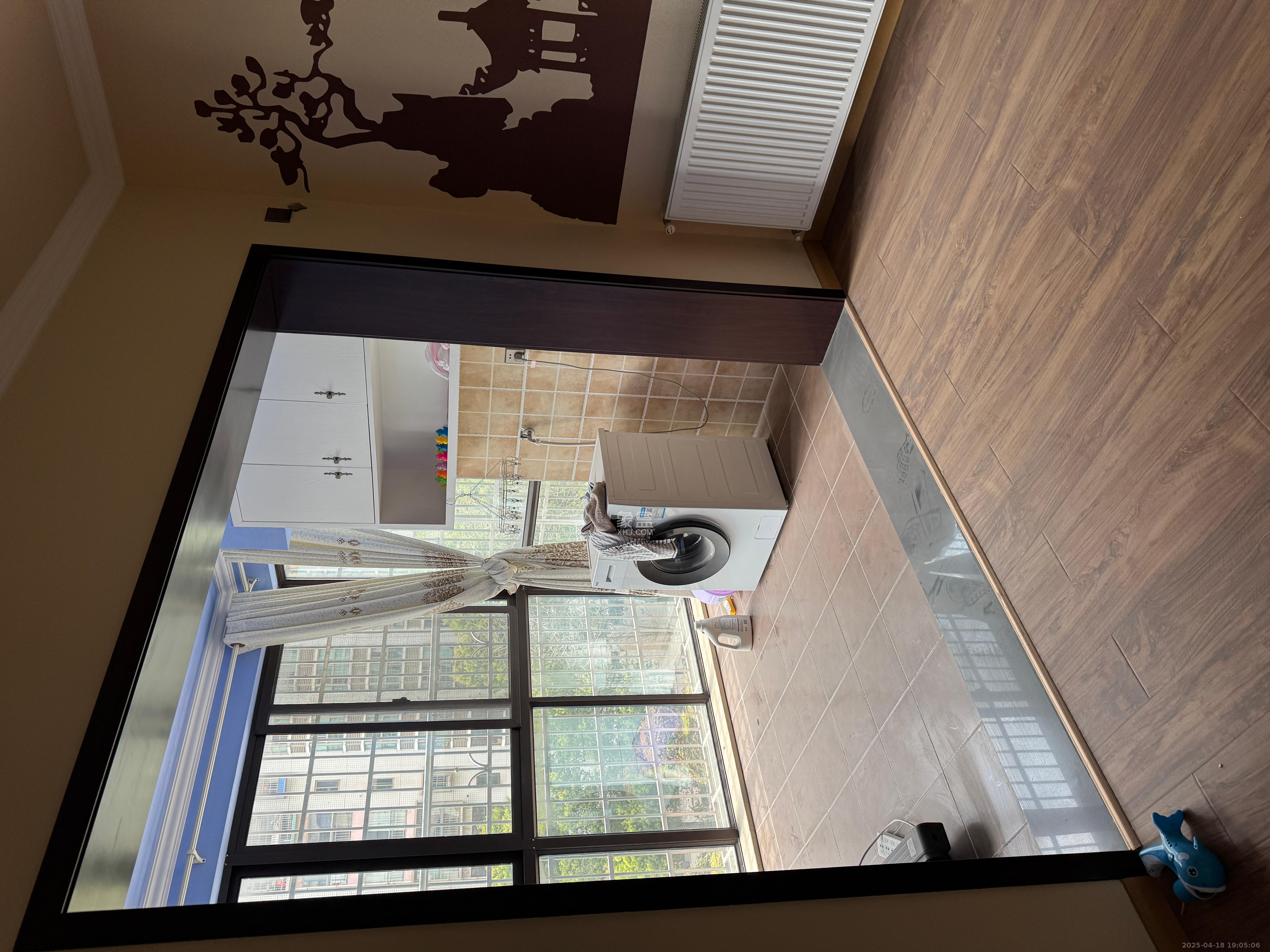 阳光紫薇园 4室2厅1卫 4000.0元/月 阳光紫薇园 4室2厅1卫 4000.0元/月室内图