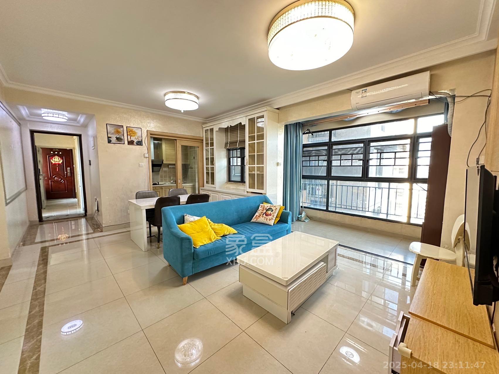 佳兆业时代广场 3室2厅2卫 2800.0元/月 佳兆业时代广场 3室2厅2卫 2800.0元/月室内图