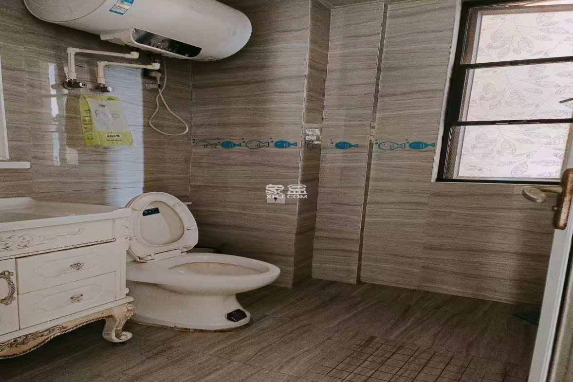 阳光丁香园 2室2厅1卫 100.0万 阳光丁香园 2室2厅1卫 100.0万室内图