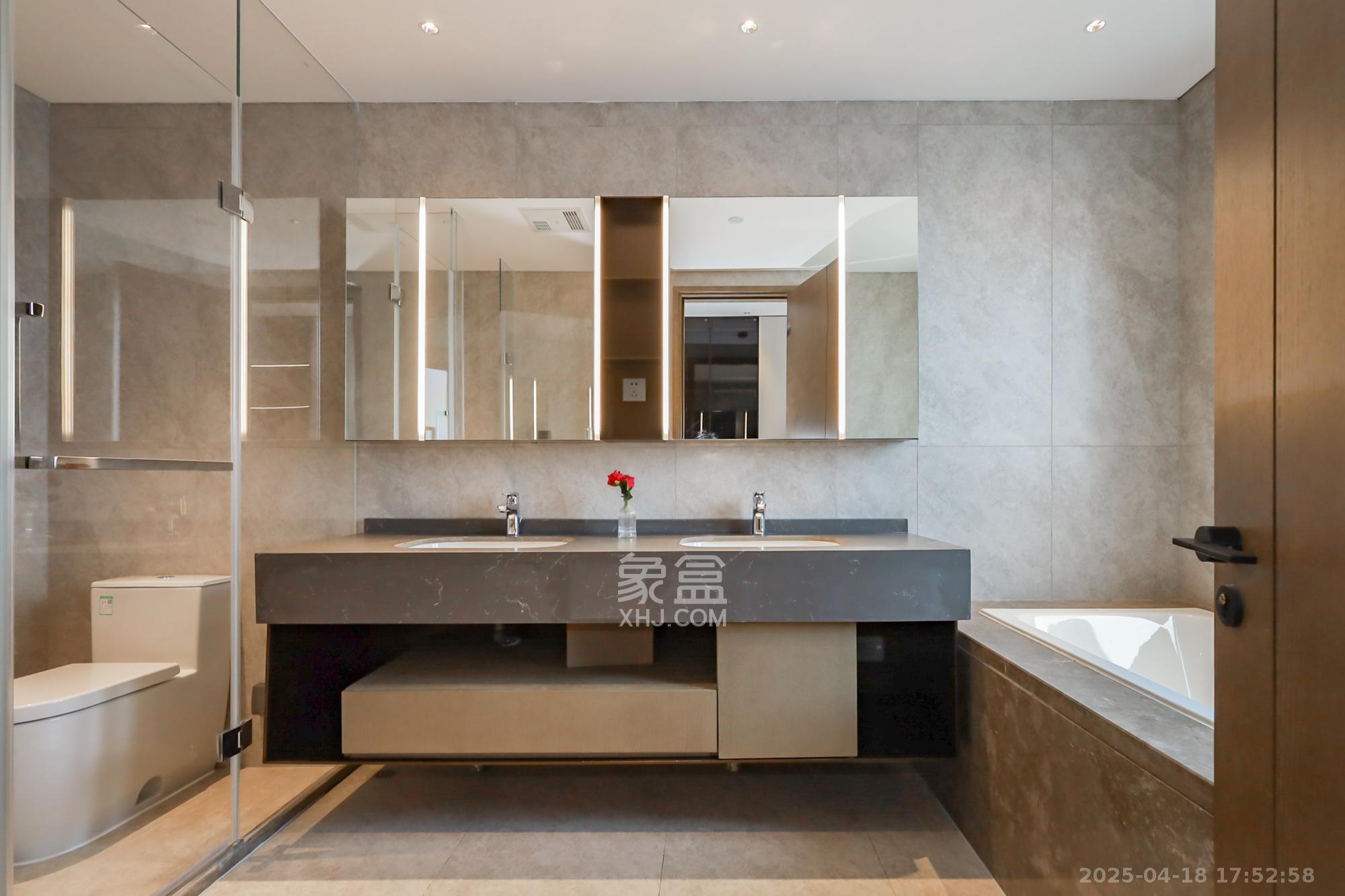 长沙悦府(华润万象城)  4室2厅3卫    618.0万 长沙悦府(华润万象城)  4室2厅3卫    618.0万卫生间