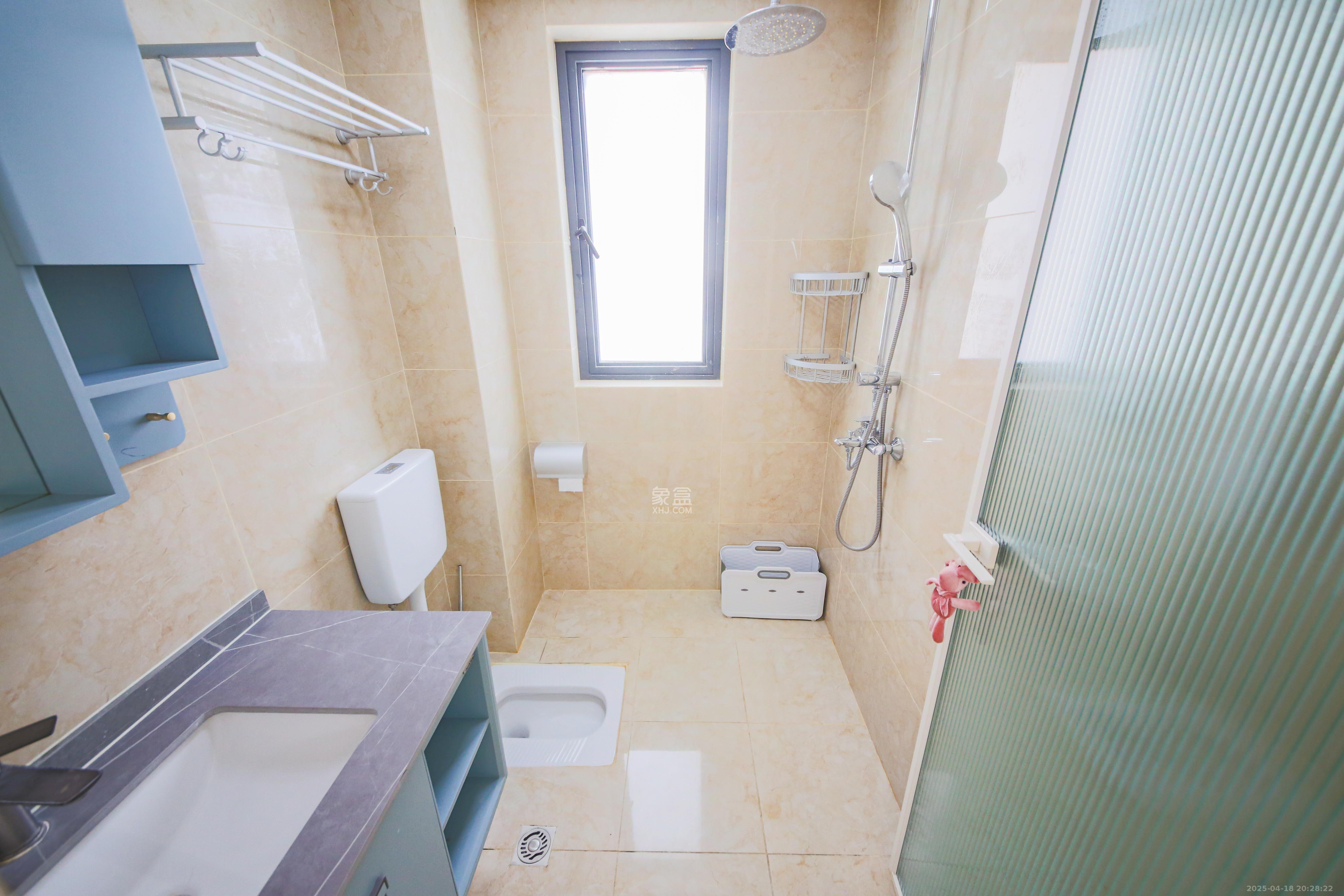 中建钰和城  2室2厅1卫   110.00万卫生间