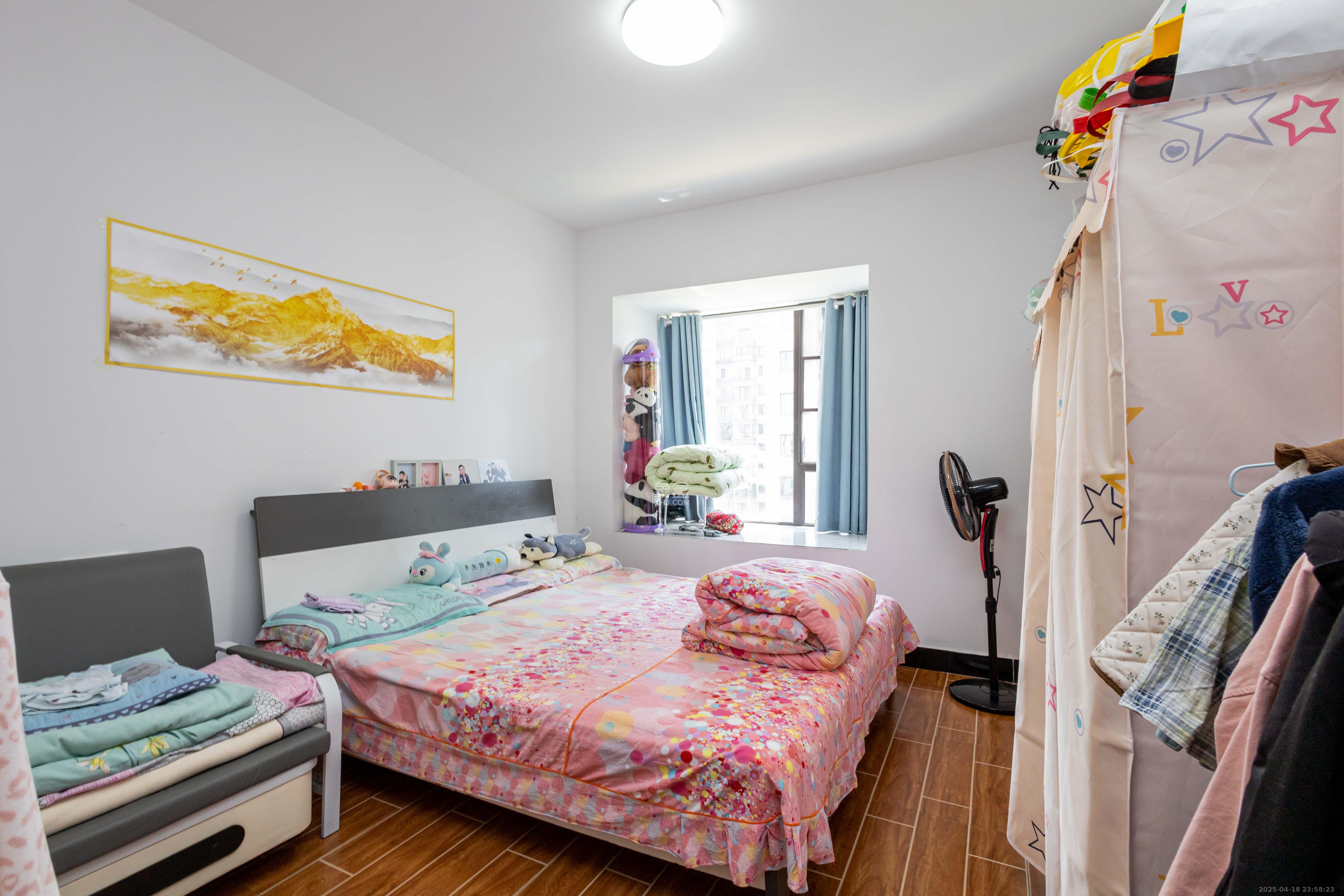 金广星苑  3室2厅2卫    68.8万 金广星苑  3室2厅2卫    68.8万卧室