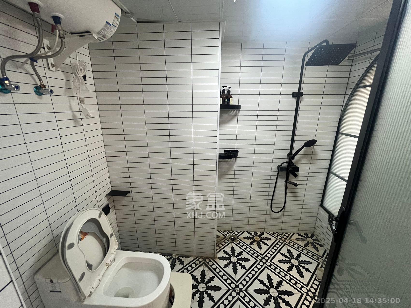 美林美寓  1室1厅1卫   1700.00元/月室内图