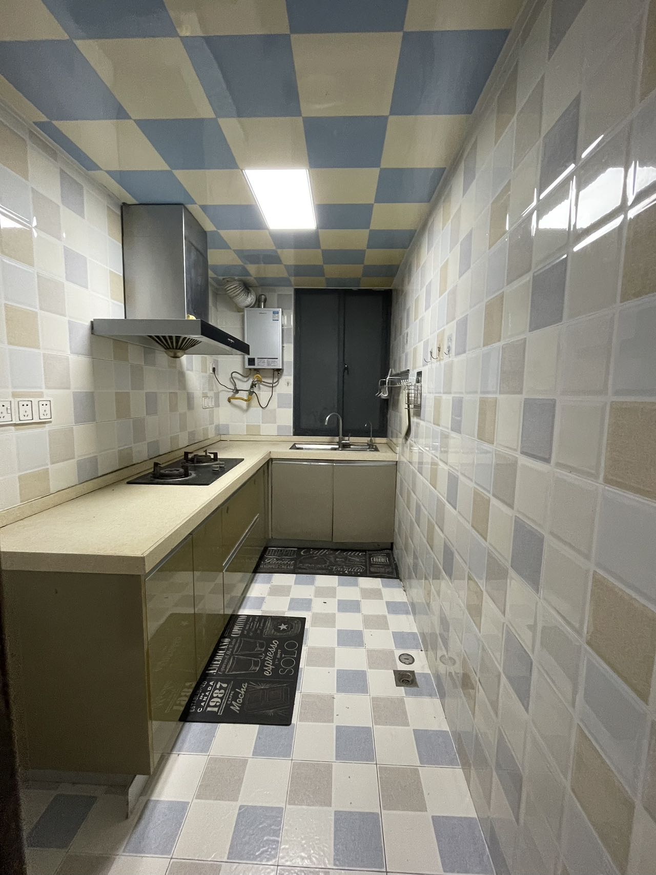 海南省社保局宿舍 3室2厅2卫 2500.0元/月 海南省社保局宿舍 3室2厅2卫 2500.0元/月室内图