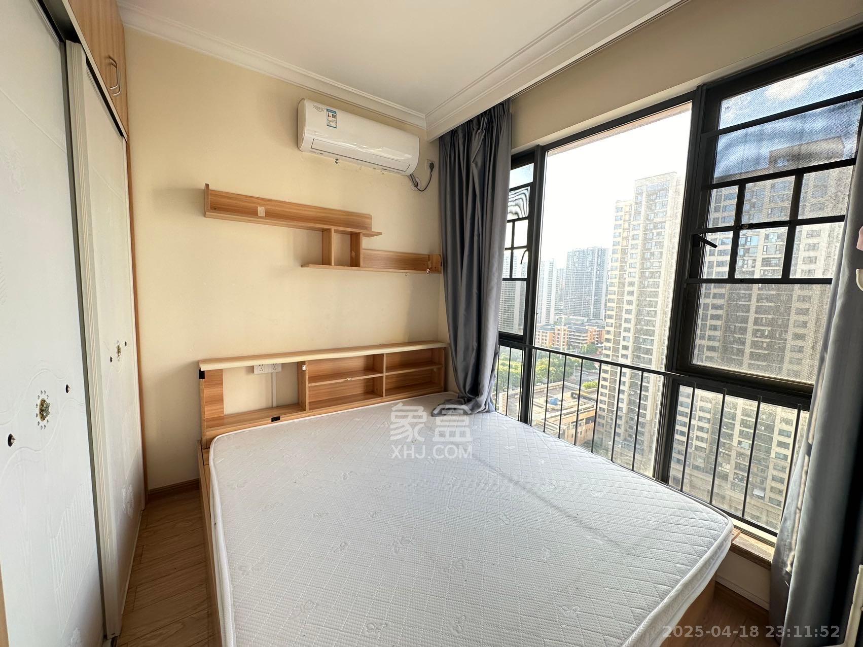 佳兆业时代广场  3室2厅2卫    2800.0元/月室内图