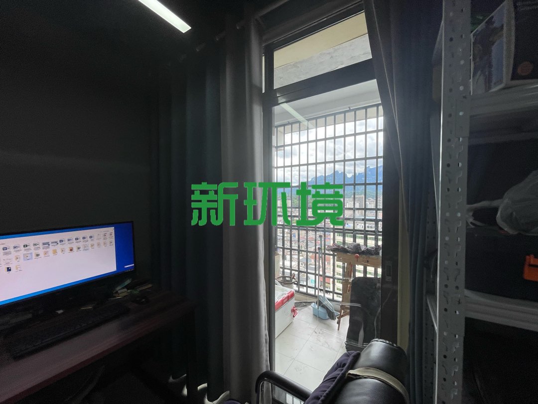 鸿泰冶金雅苑  2室2厅1卫   37.50万客厅