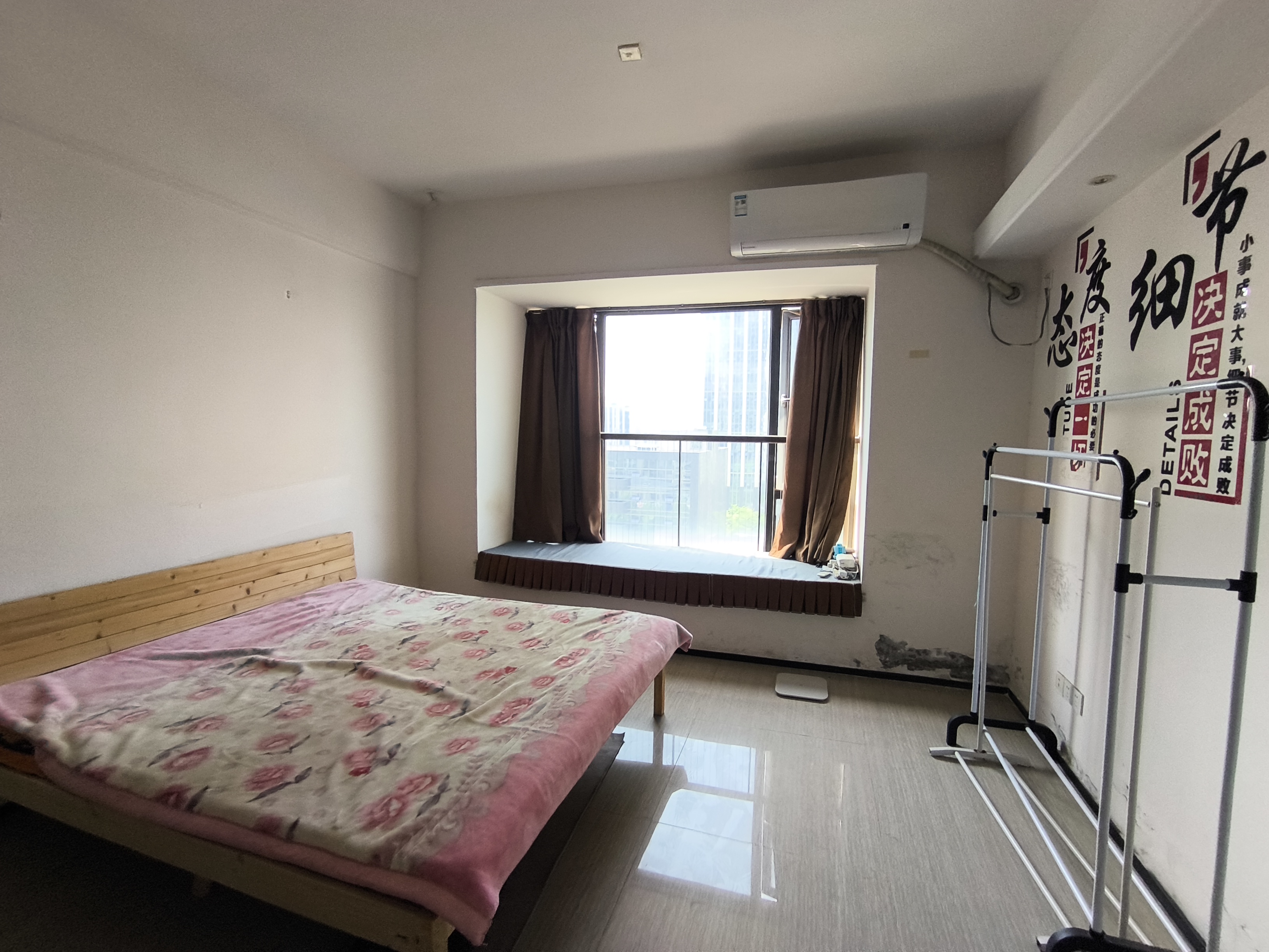 恒大绿洲 1室1厅1卫 1200.0元/月 恒大绿洲 1室1厅1卫 1200.0元/月室内图