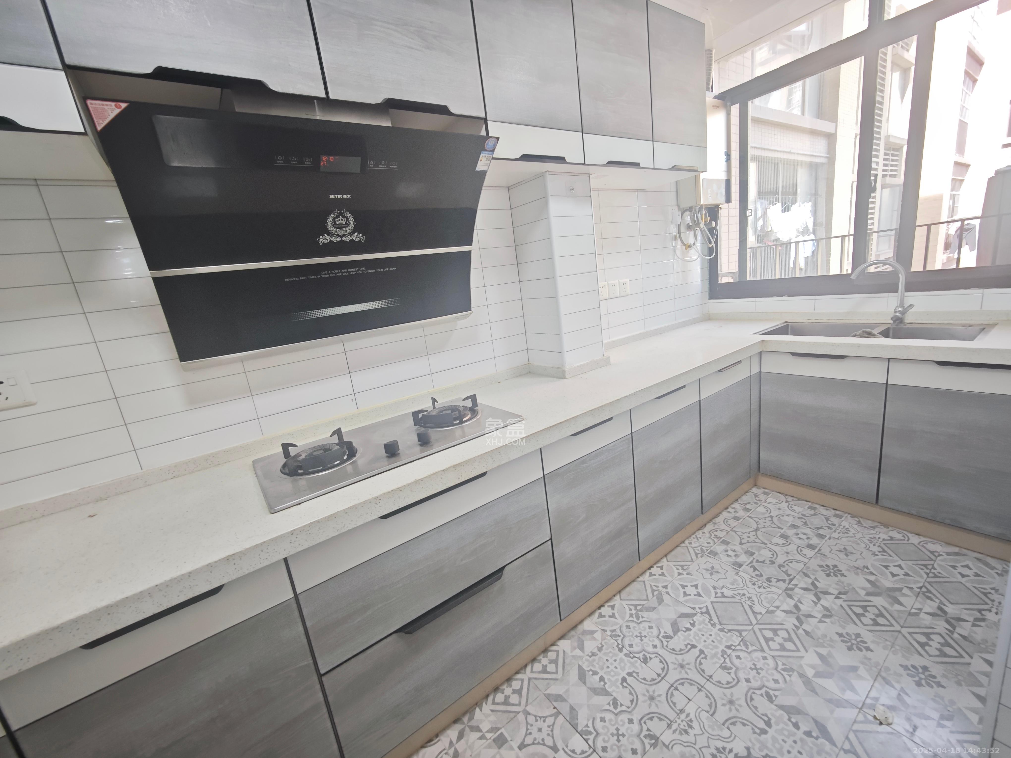 华润凤凰城三期 3室2厅1卫 2200.0元/月 华润凤凰城三期 3室2厅1卫 2200.0元/月室内图