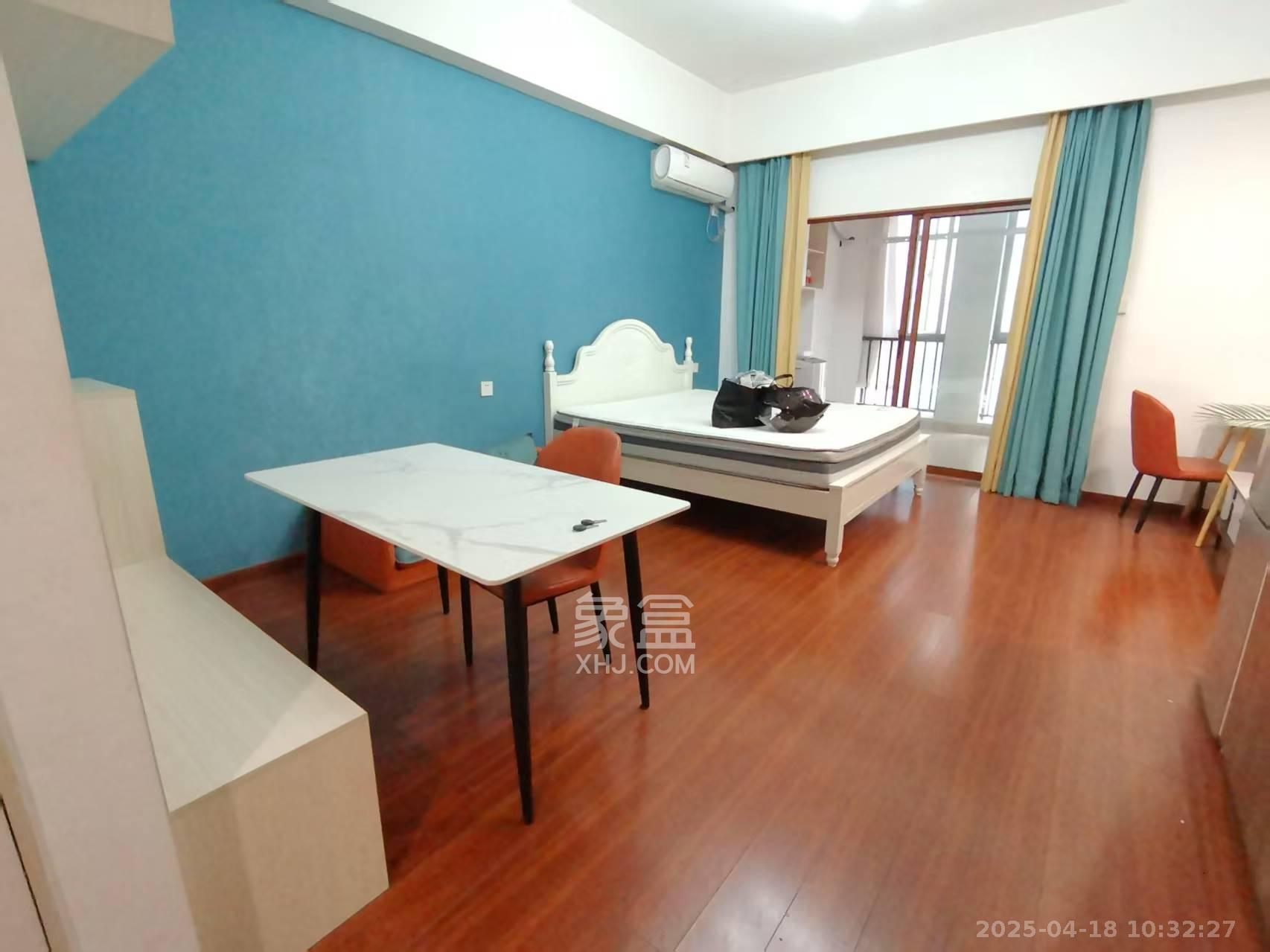 荣泰广场 1室1厅1卫 1800.0元/月 荣泰广场 1室1厅1卫 1800.0元/月室内图