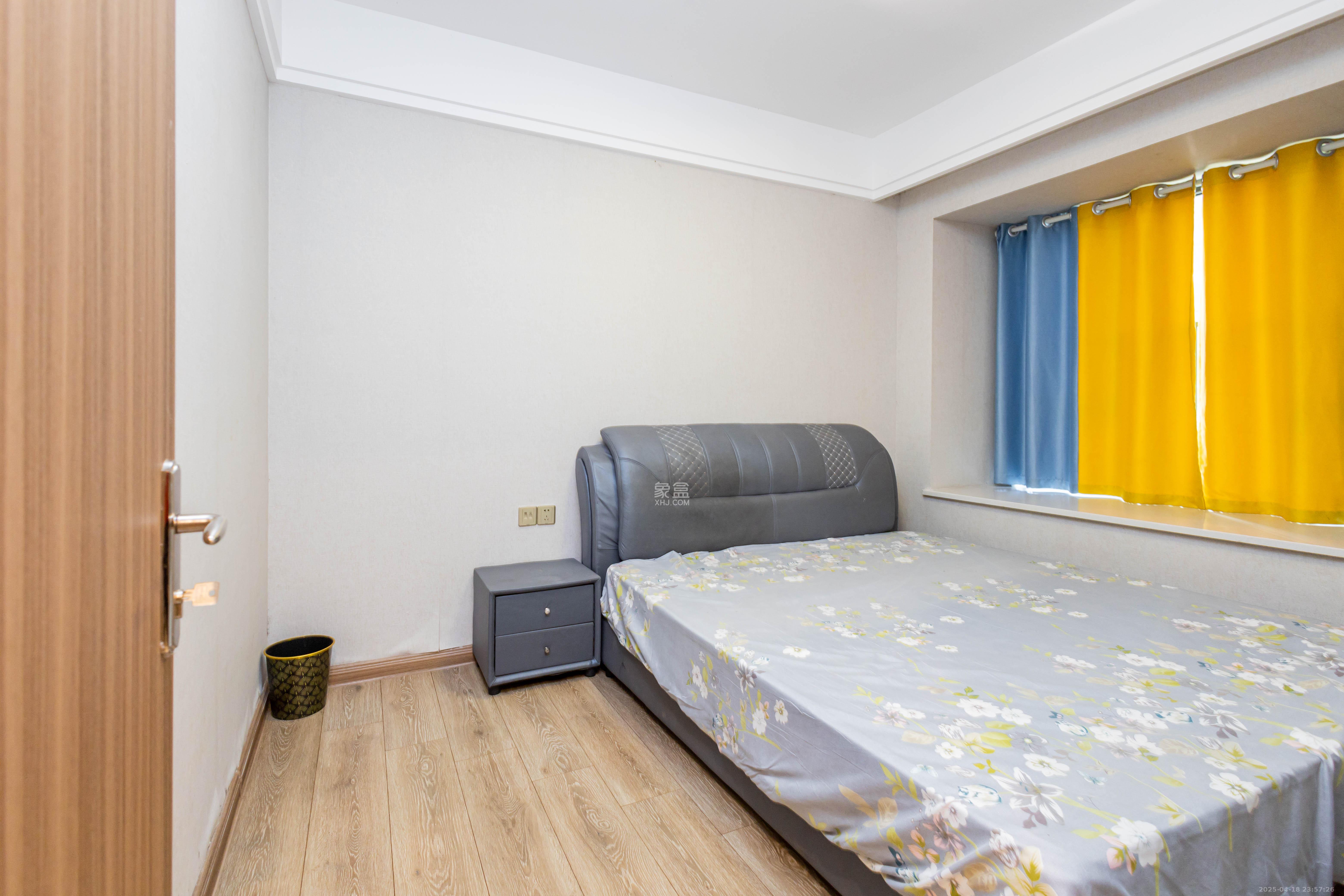 华远碧桂园海蓝城 3室2厅2卫 84.28万 华远碧桂园海蓝城 3室2厅2卫 84.28万卧室