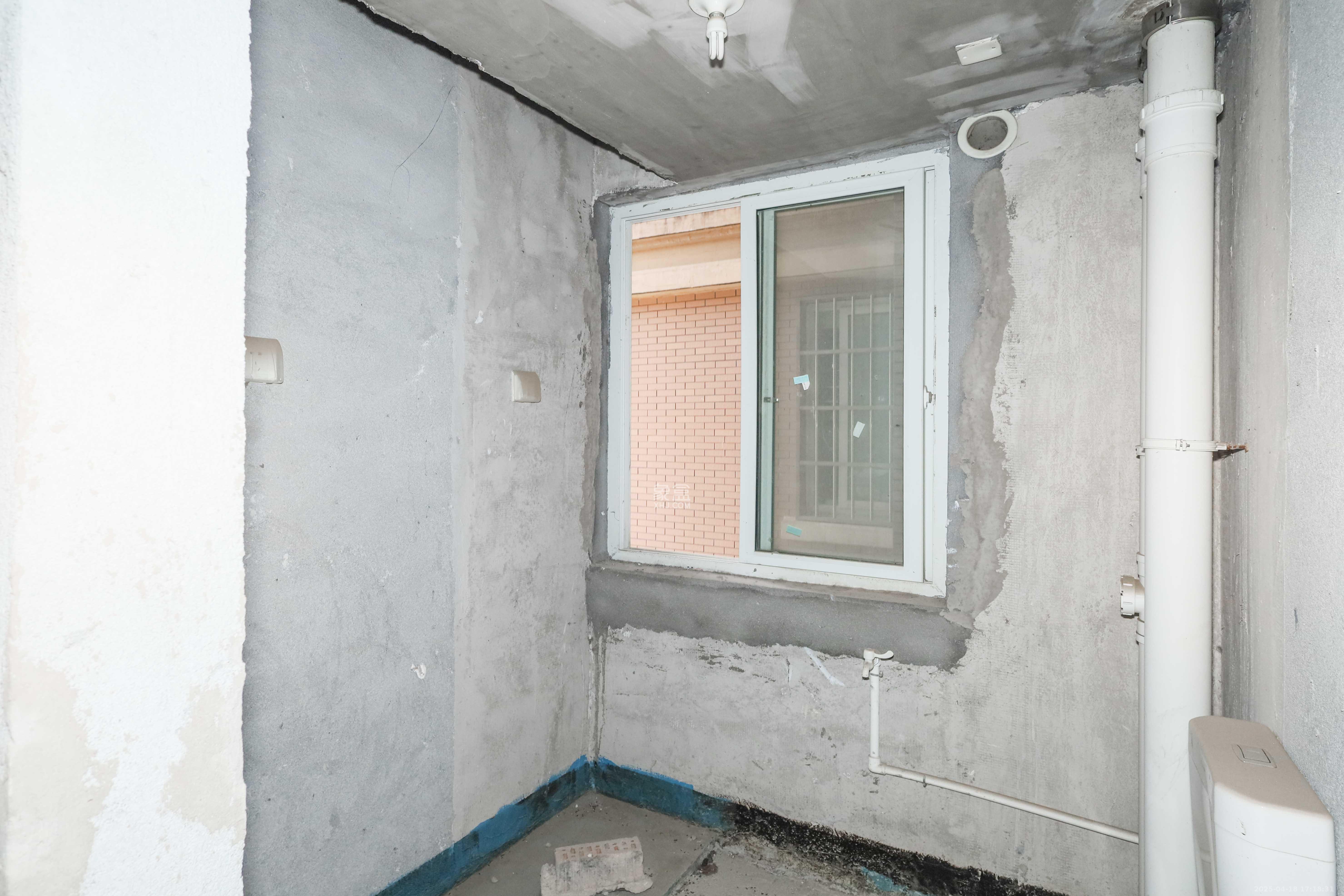 和润园一、二期  2室2厅1卫    43.0万 和润园一、二期  2室2厅1卫    43.0万卫生间