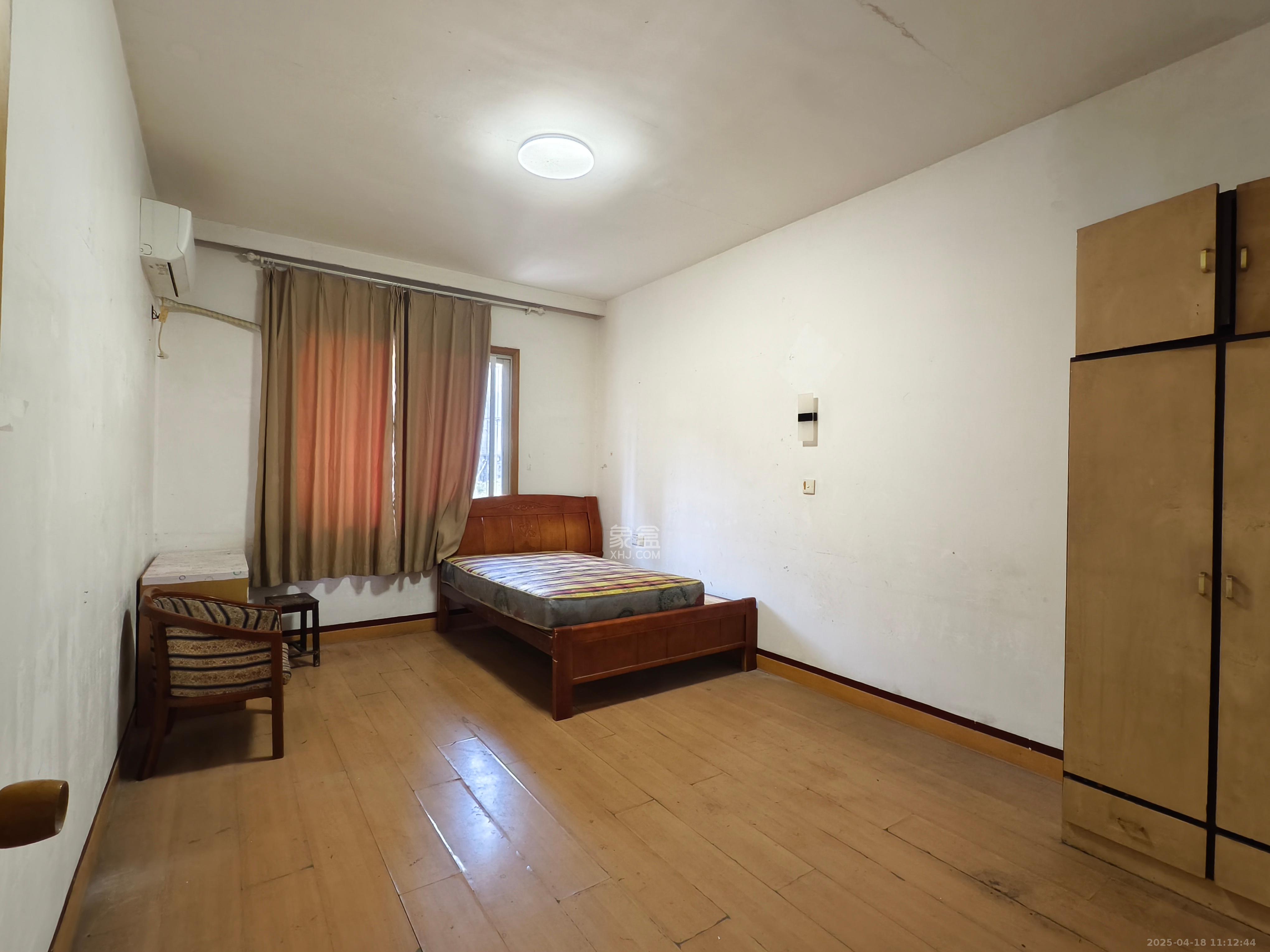 长沙县总工会(潘家坪路200号) 3室1厅1卫 1800.0元/月 长沙县总工会(潘家坪路200号) 3室1厅1卫 1800.0元/月室内图