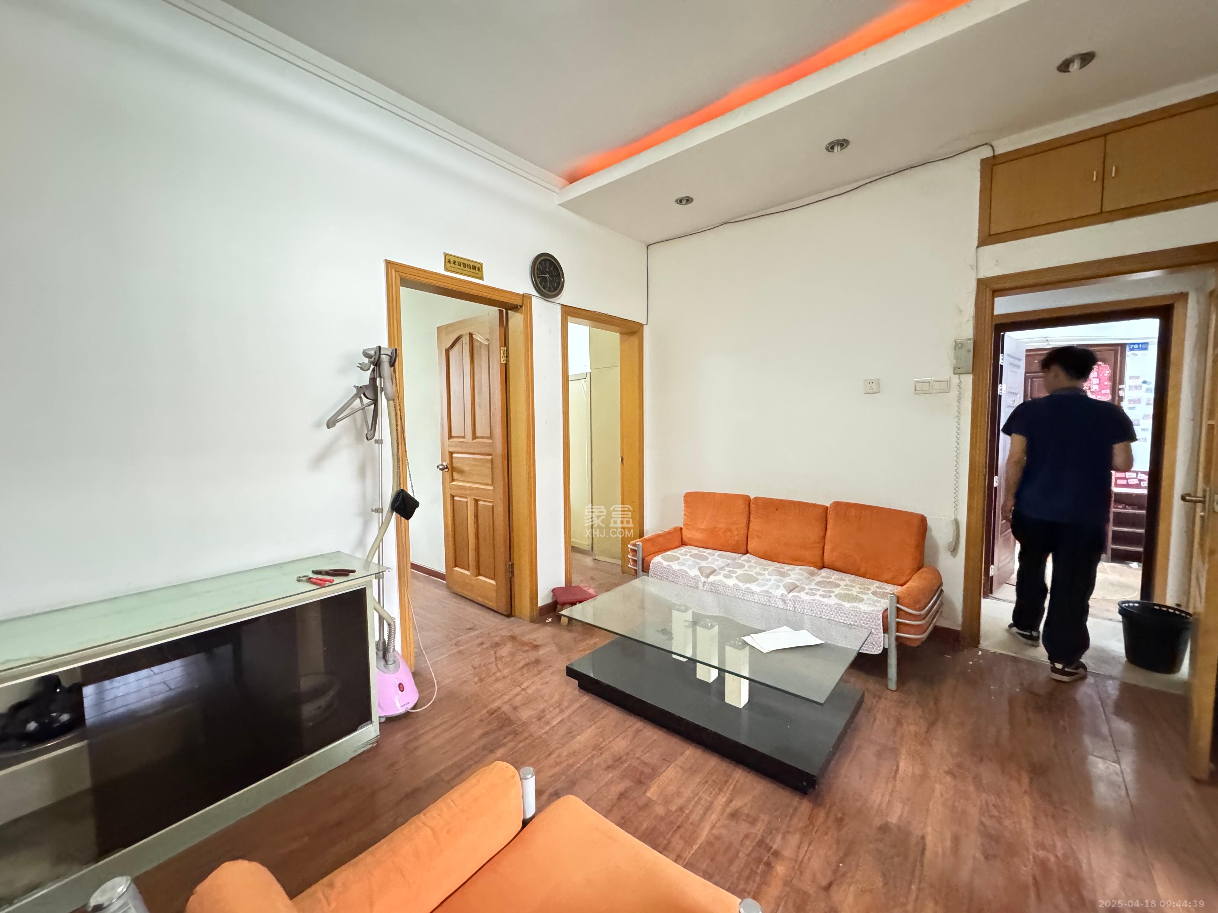 省建苑小区  0室0厅0卫   2300.00元/月室内图1