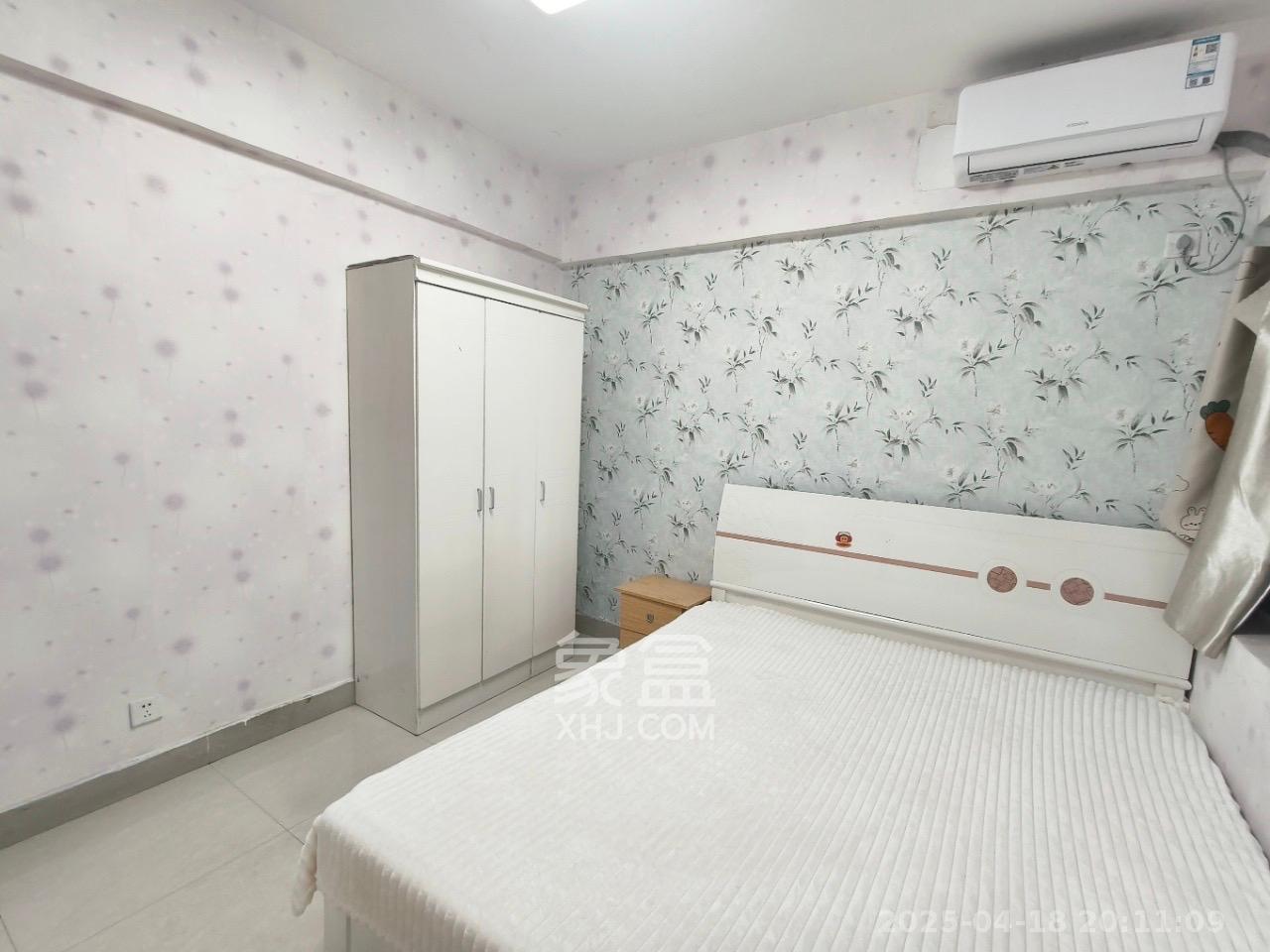 上海城小区  1室1厅1卫   1650.00元/月室内图