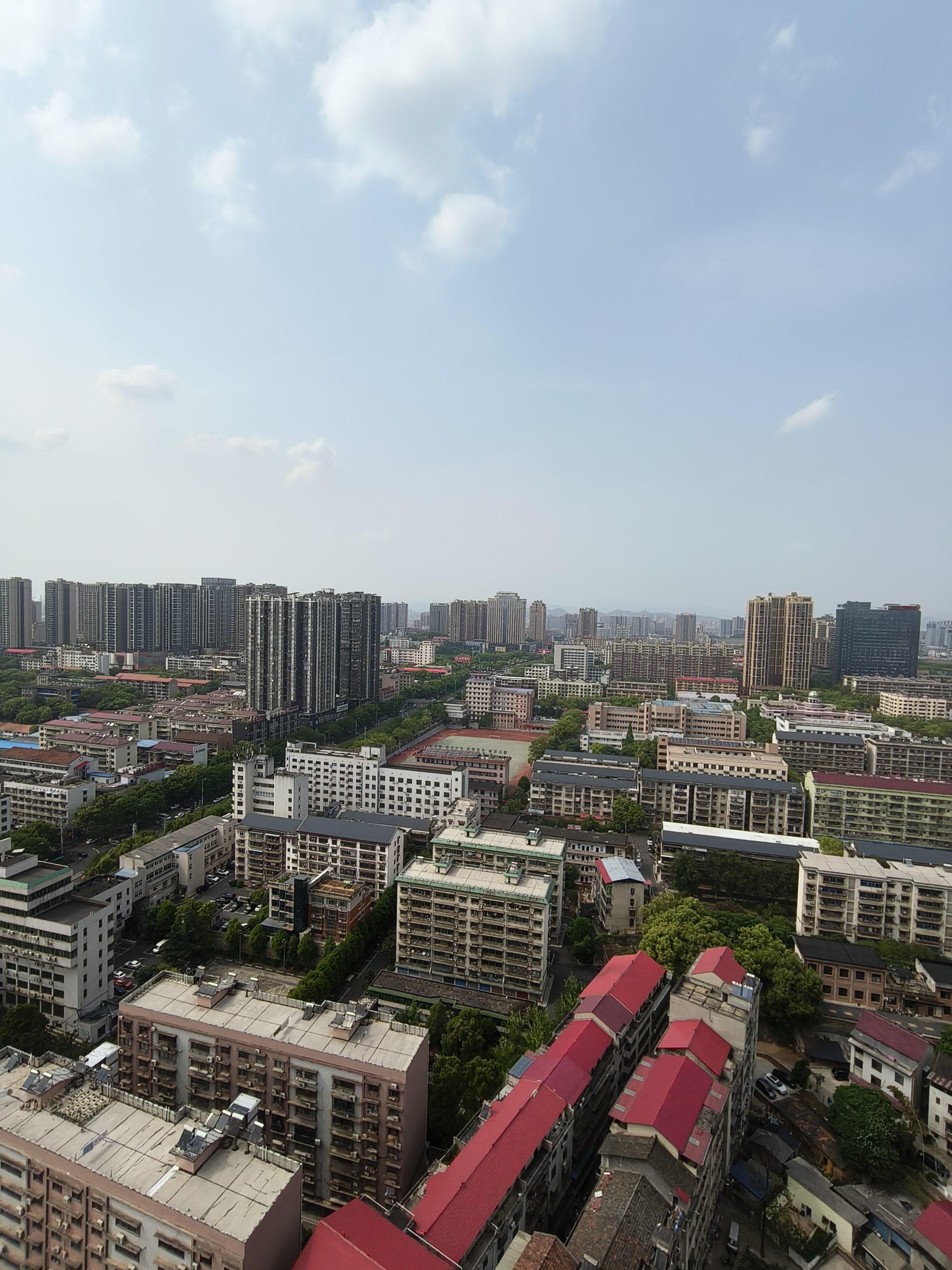 中甸清华园 3室2厅2卫 59.8万 中甸清华园 3室2厅2卫 59.8万客厅