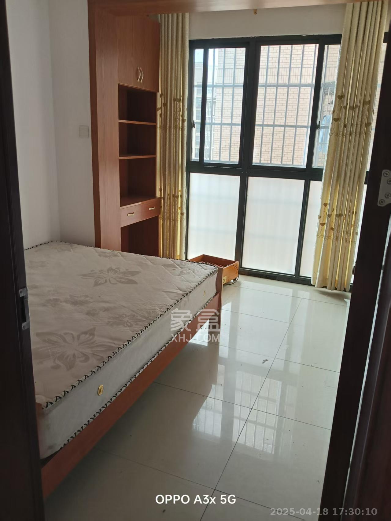 和沁园 3室2厅2卫 2400.0元/月 和沁园 3室2厅2卫 2400.0元/月室内图