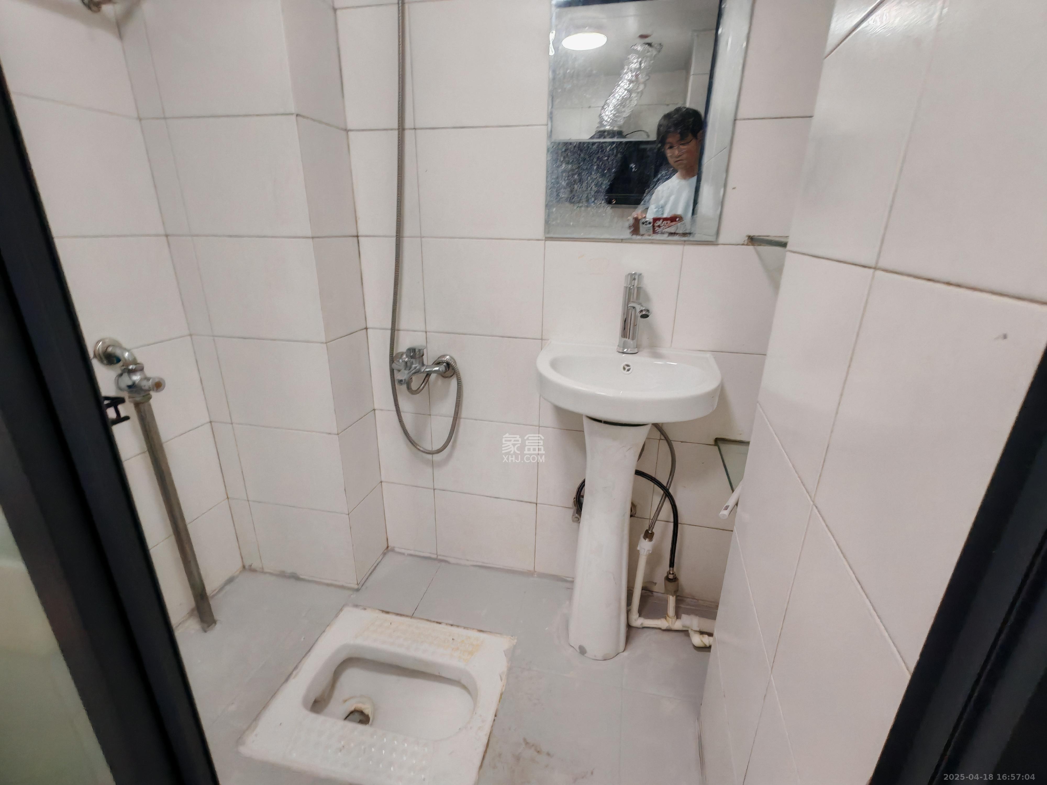 泰禹公馆 1室1厅1卫 1600.0元/月 泰禹公馆 1室1厅1卫 1600.0元/月室内图