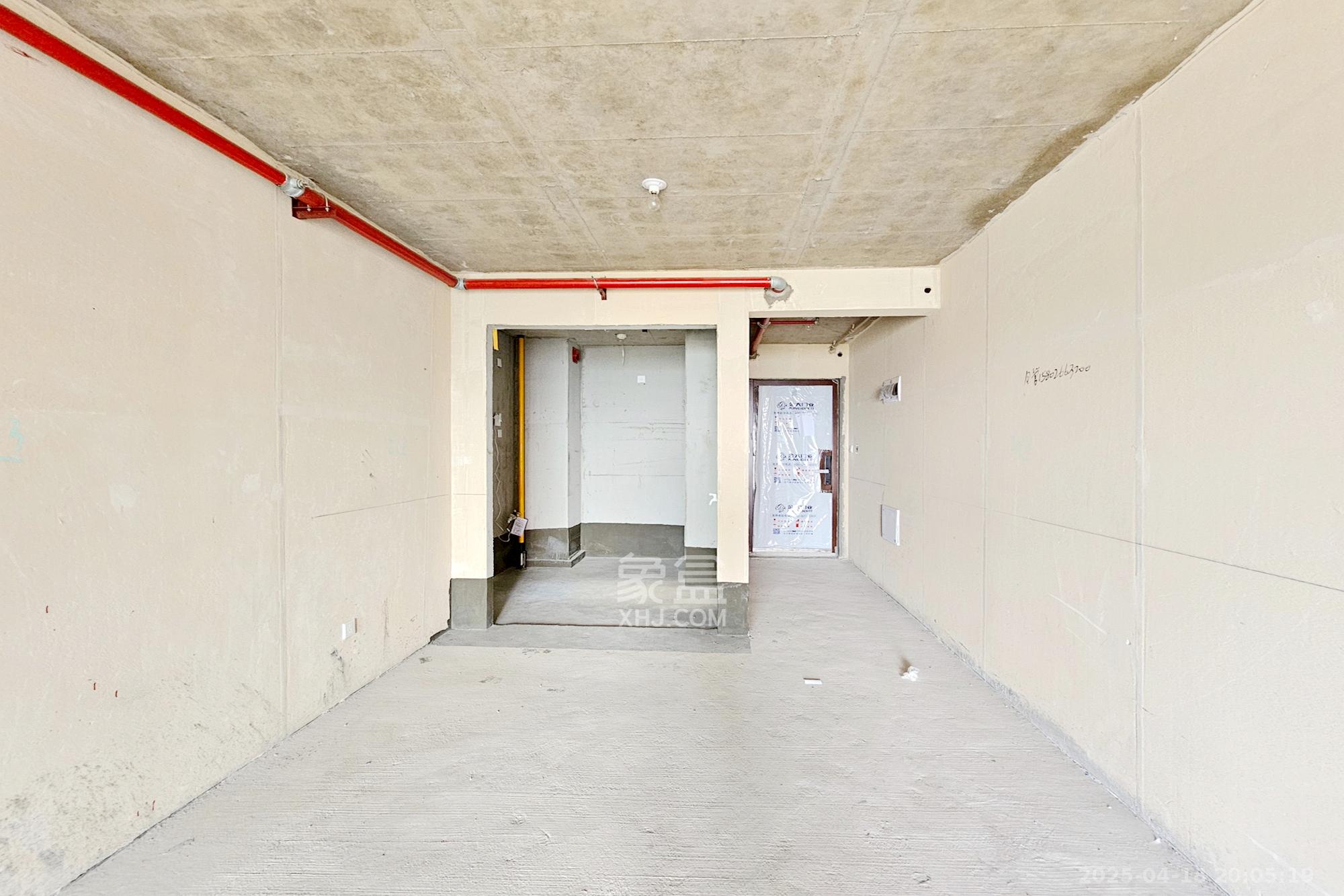 阳光城尚东湾嘉林苑 3室2厅1卫 81.0万 阳光城尚东湾嘉林苑 3室2厅1卫 81.0万客厅