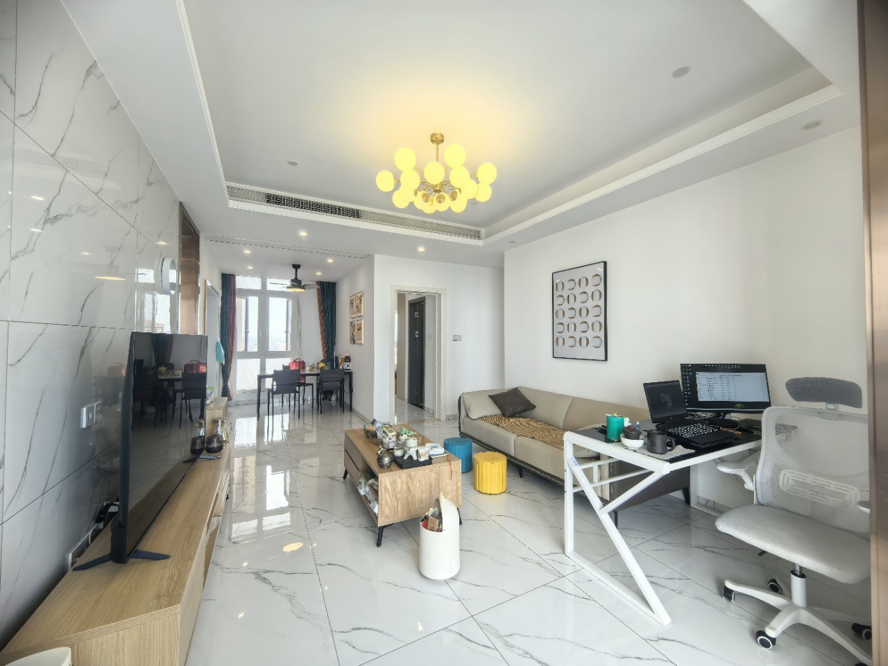 中弘西岸首府 2室2厅2卫 136.0万 中弘西岸首府 2室2厅2卫 136.0万室内图