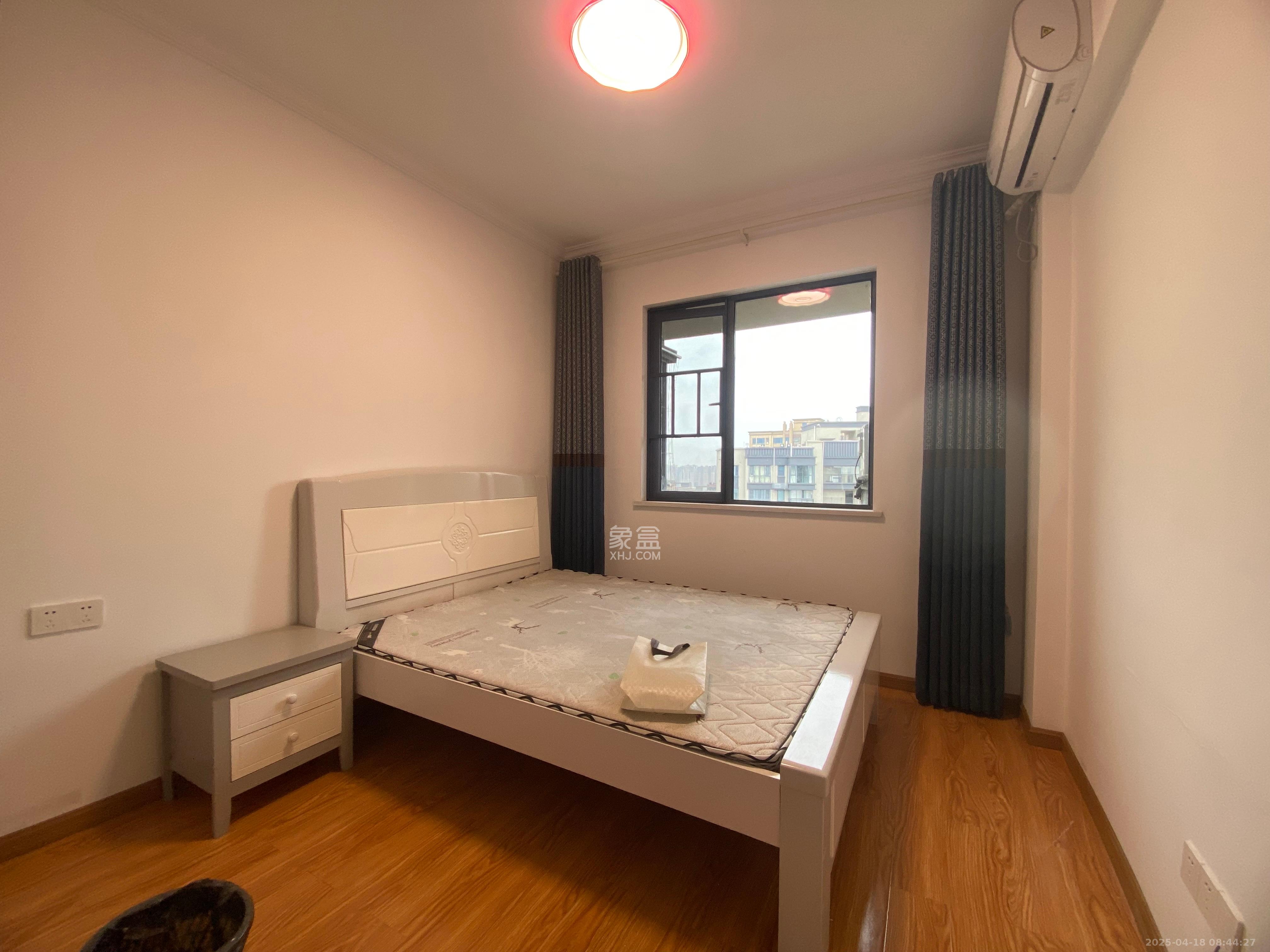 中建悦和城 4室2厅2卫 2600.0元/月 中建悦和城 4室2厅2卫 2600.0元/月室内图