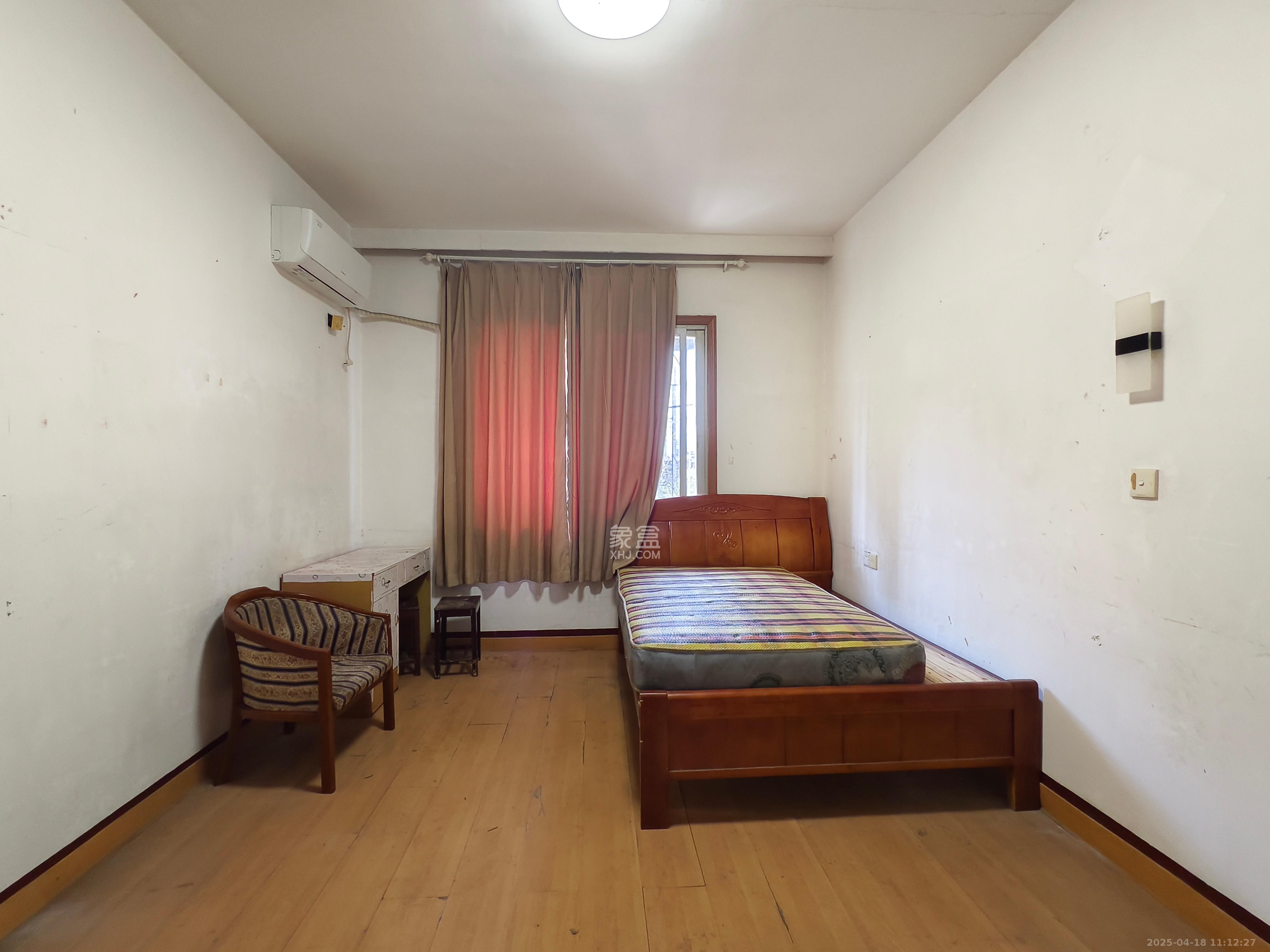 长沙县总工会(潘家坪路200号) 3室1厅1卫 1800.0元/月 长沙县总工会(潘家坪路200号) 3室1厅1卫 1800.0元/月室内图