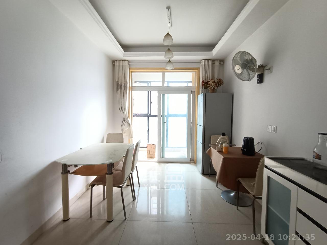 泊爱蓝湾 3室2厅2卫 3000.0元/月 泊爱蓝湾 3室2厅2卫 3000.0元/月室内图