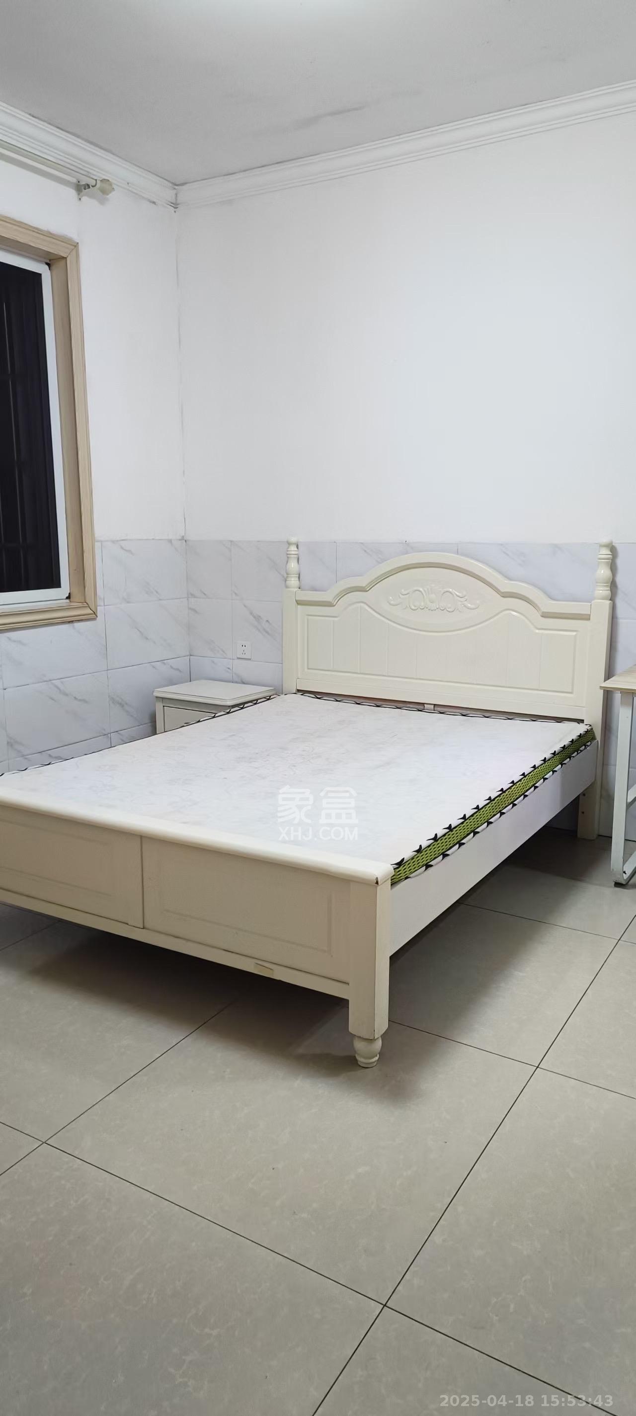 嘉顺苑  1室1厅1卫   1200.00元/月室内图