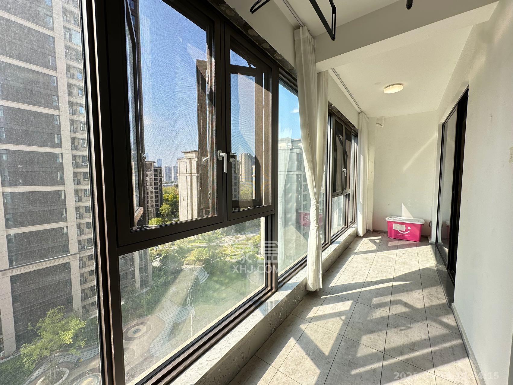 金茂建发观悦  4室1厅2卫   3500.00元/月室内图