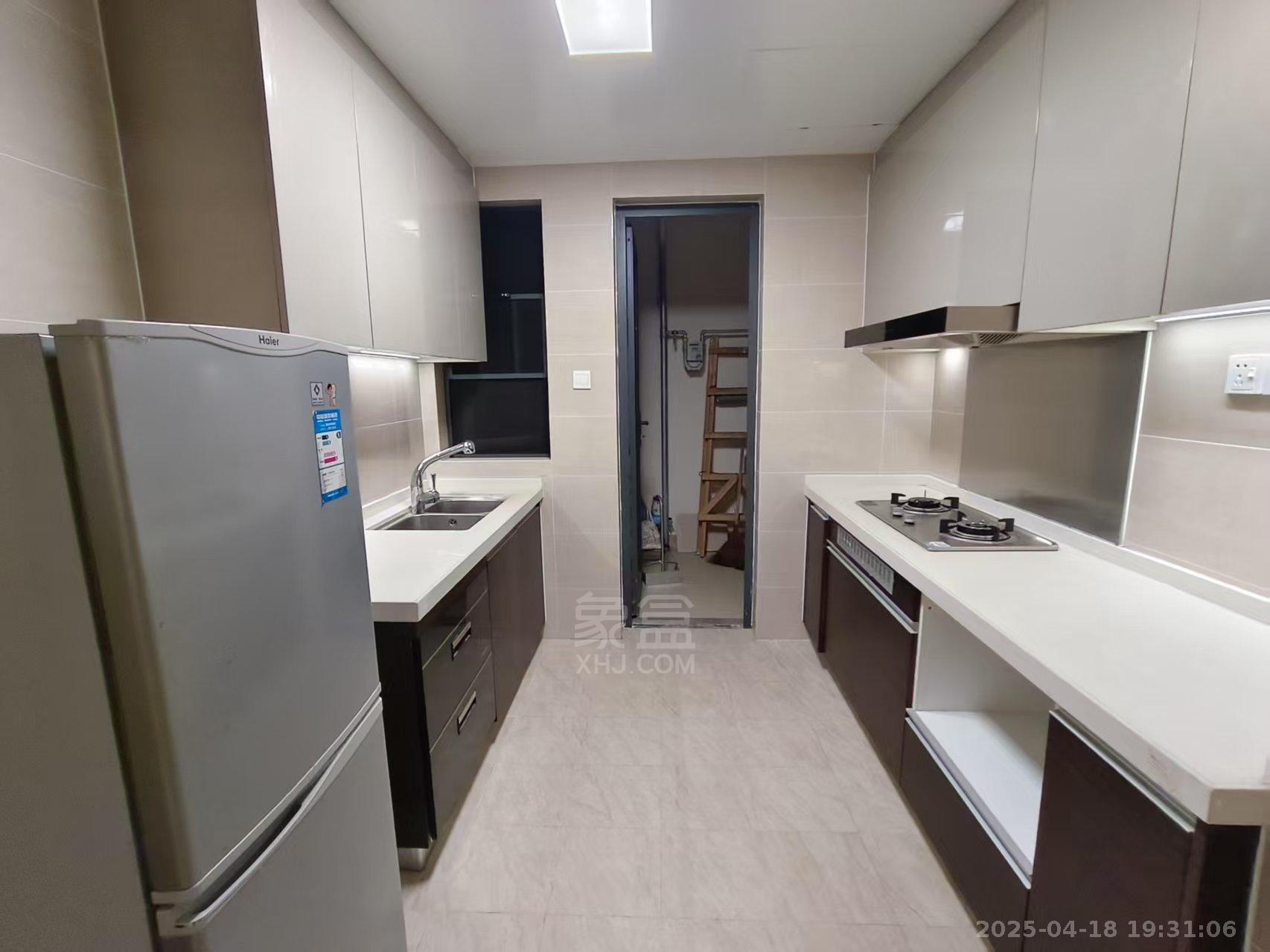 株洲恒大悦珑台 3室2厅2卫 1800.0元/月 株洲恒大悦珑台 3室2厅2卫 1800.0元/月室内图