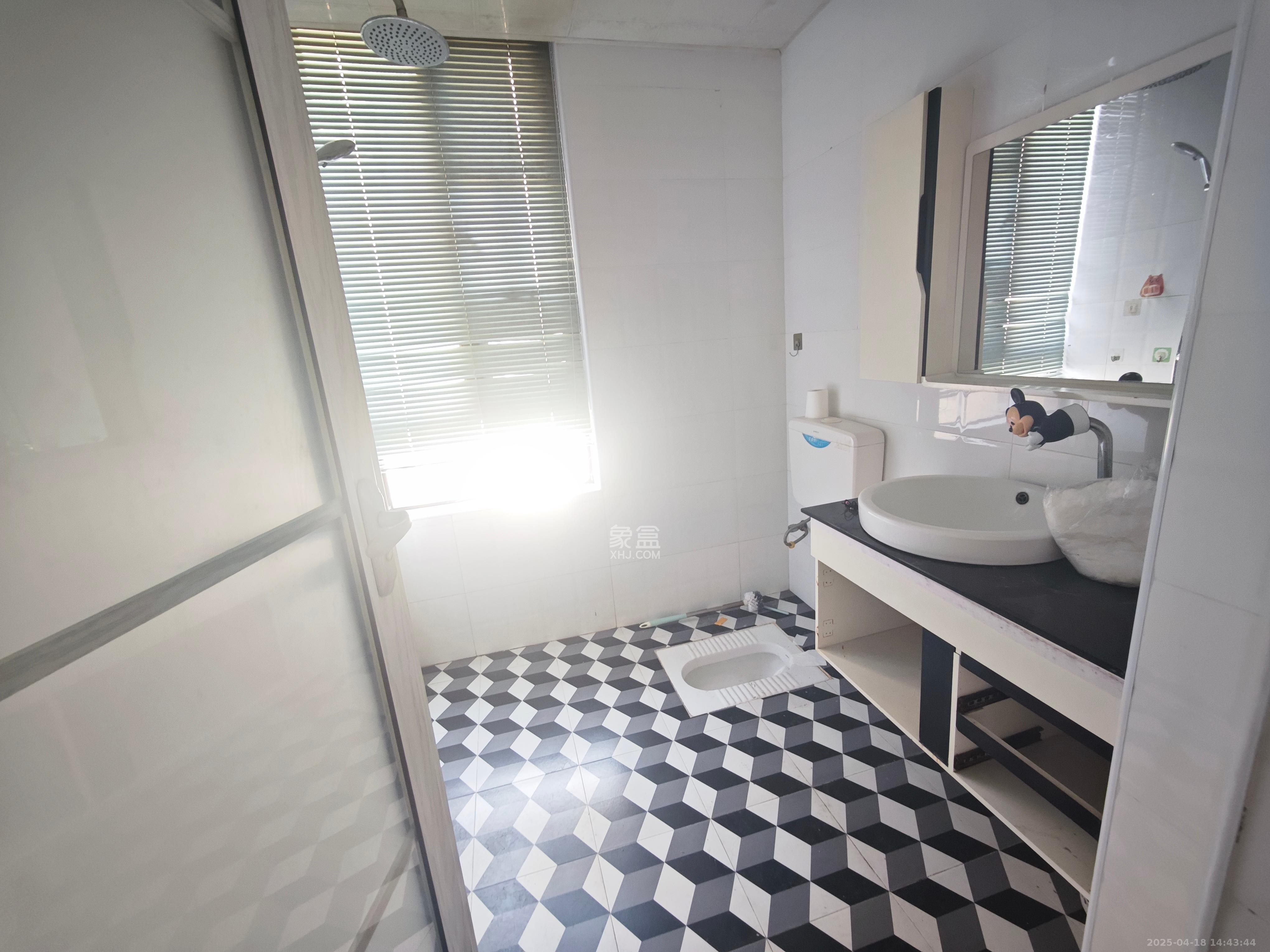 华润凤凰城三期 3室2厅1卫 2200.0元/月 华润凤凰城三期 3室2厅1卫 2200.0元/月室内图