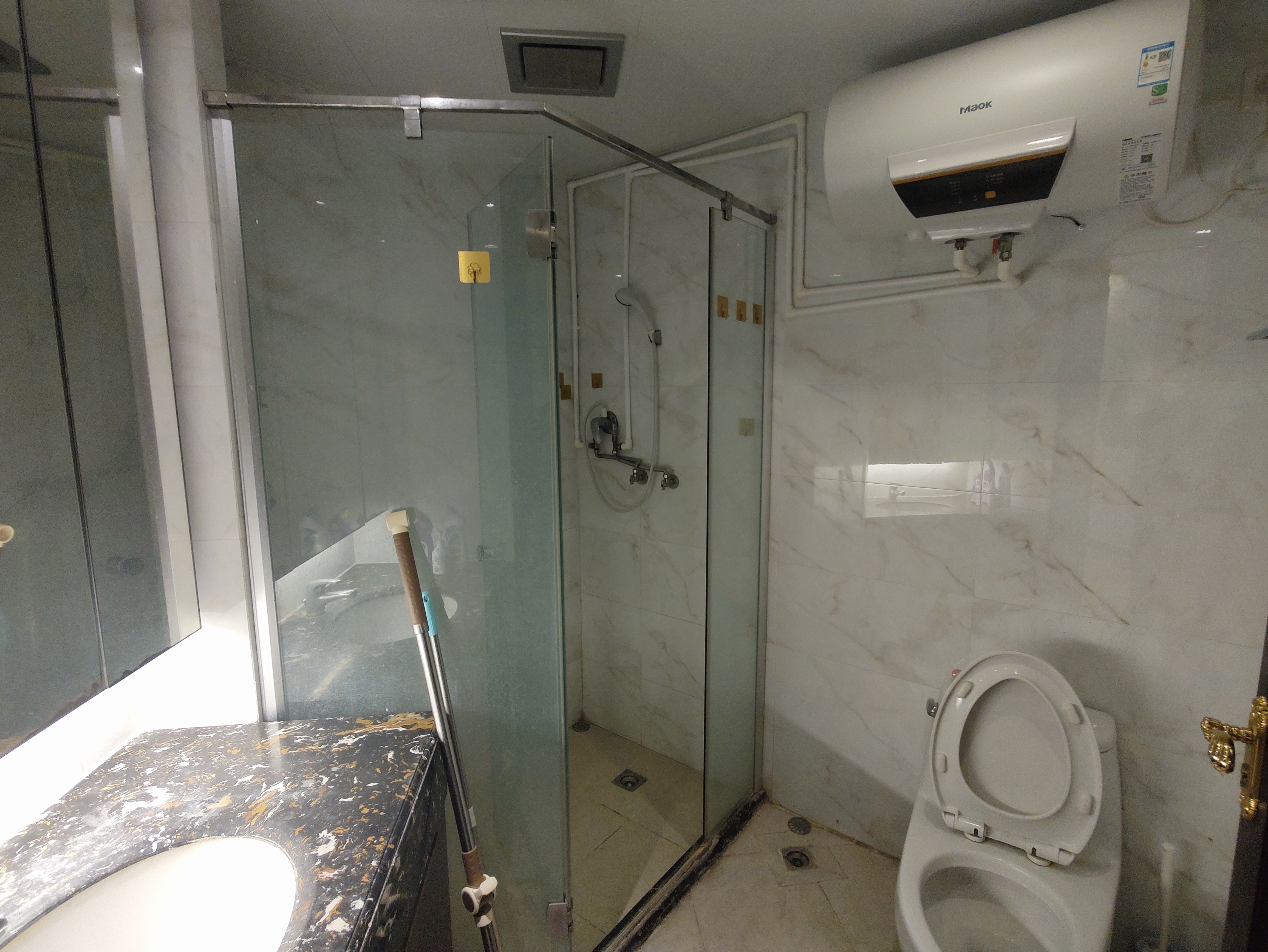 恒大海口湾二期 1室1厅1卫 2100.0元/月 恒大海口湾二期 1室1厅1卫 2100.0元/月室内图