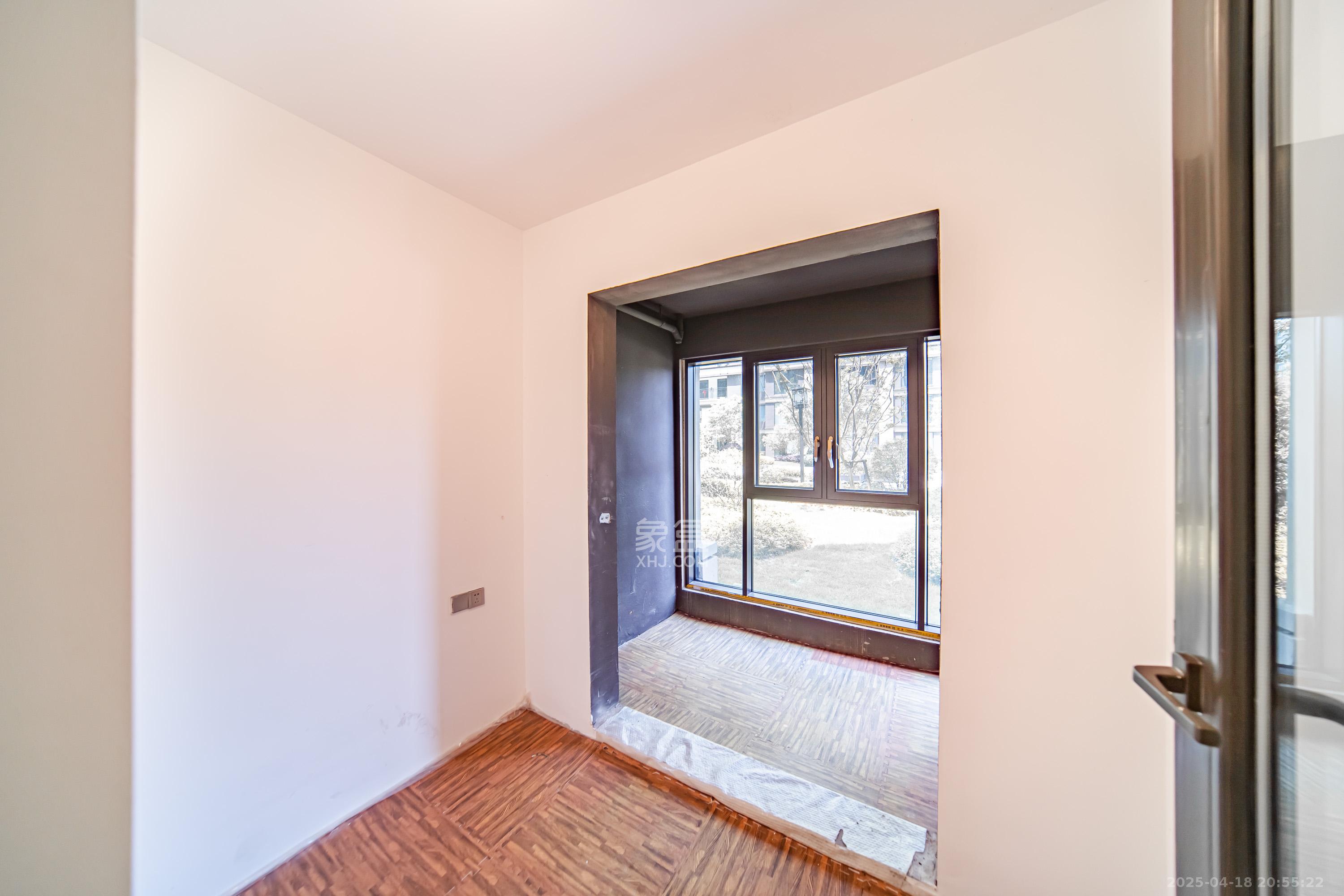 建发电建江山悦 4室2厅2卫 148.0万 建发电建江山悦 4室2厅2卫 148.0万卧室