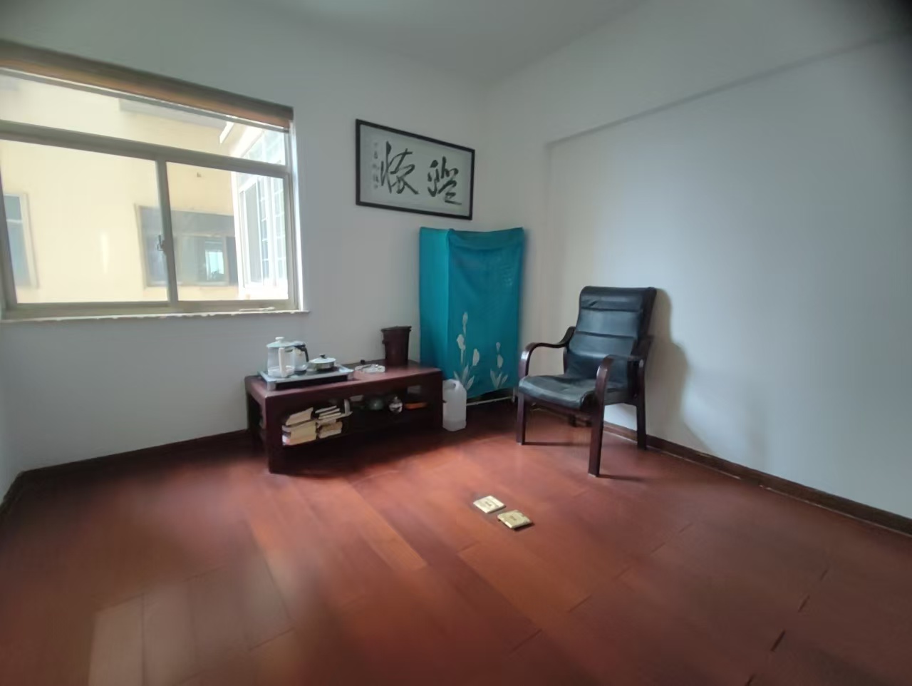 中电怡和苑 4室2厅2卫 2400.0元/月 中电怡和苑 4室2厅2卫 2400.0元/月室内图