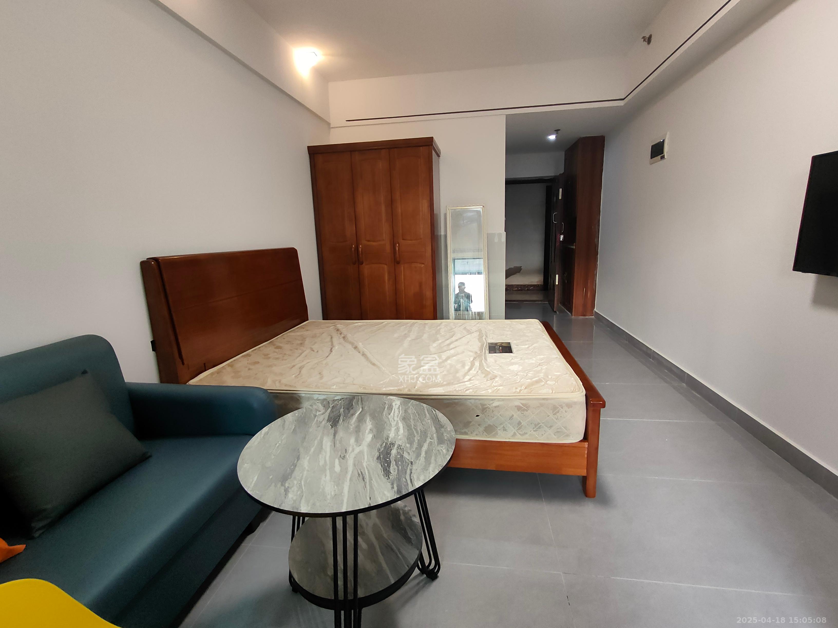 中建木莲工社  1室1厅1卫   1800.00元/月