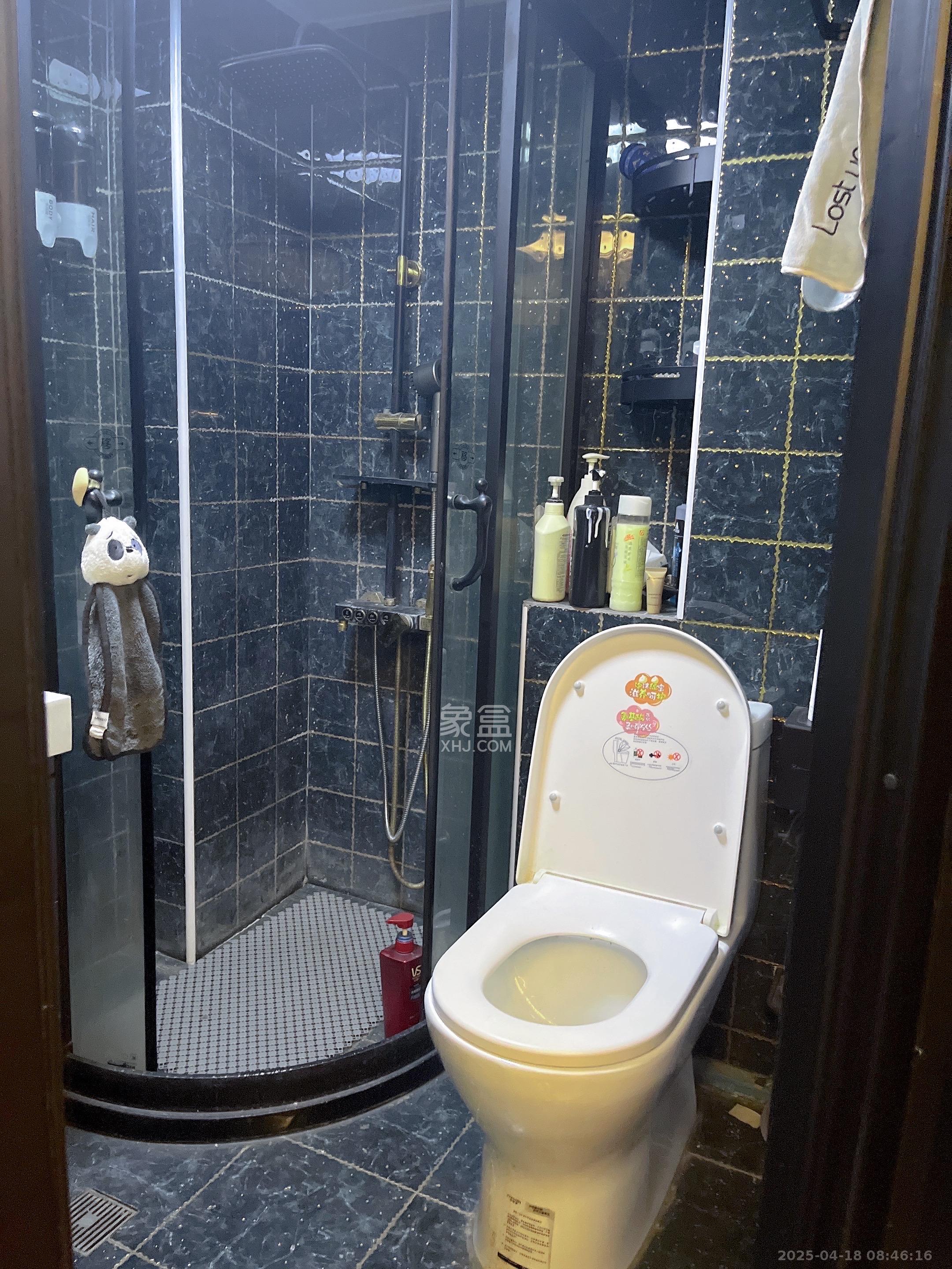 联晟大厦 1室0厅0卫 2200.0元/月 联晟大厦 1室0厅0卫 2200.0元/月室内图