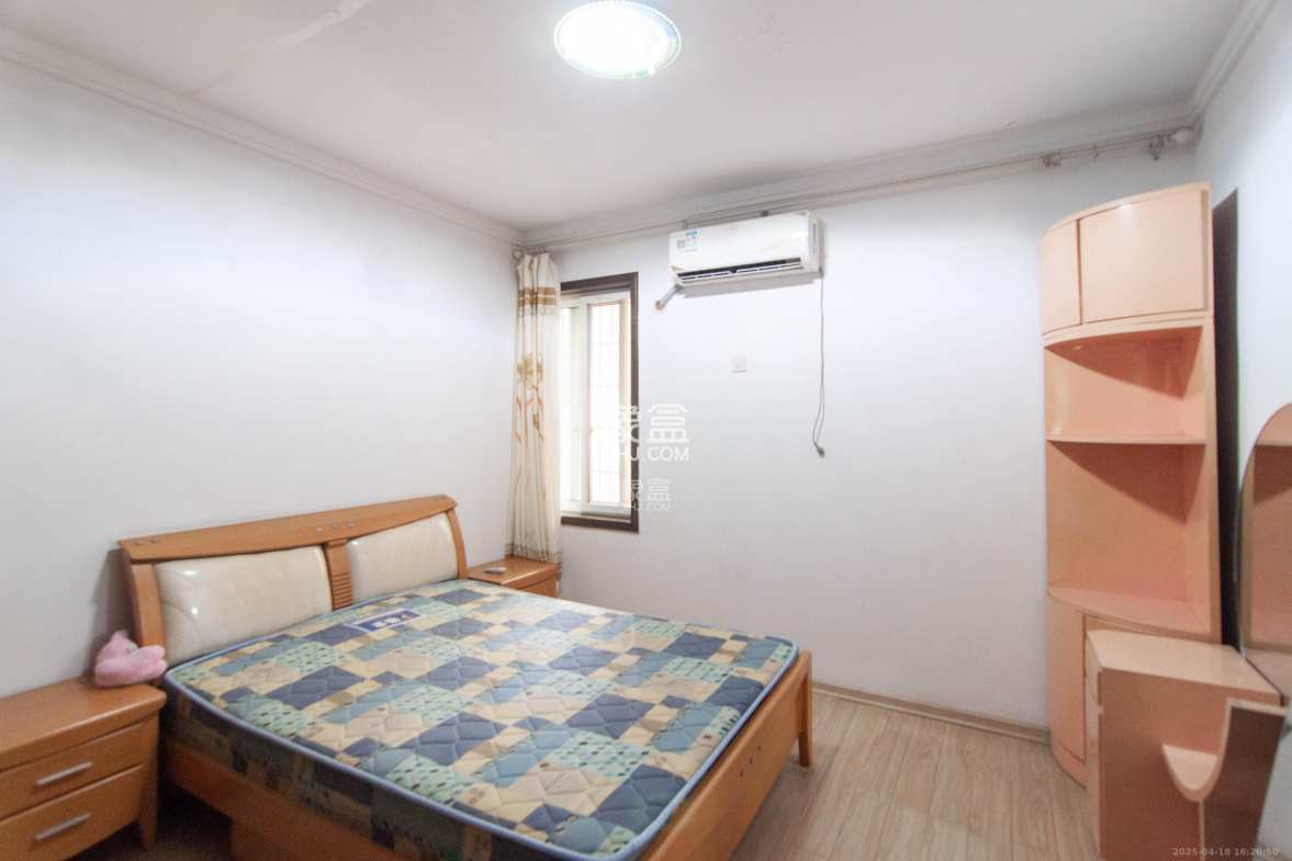 卓峰家园 3室2厅2卫 76.0万 卓峰家园 3室2厅2卫 76.0万其他